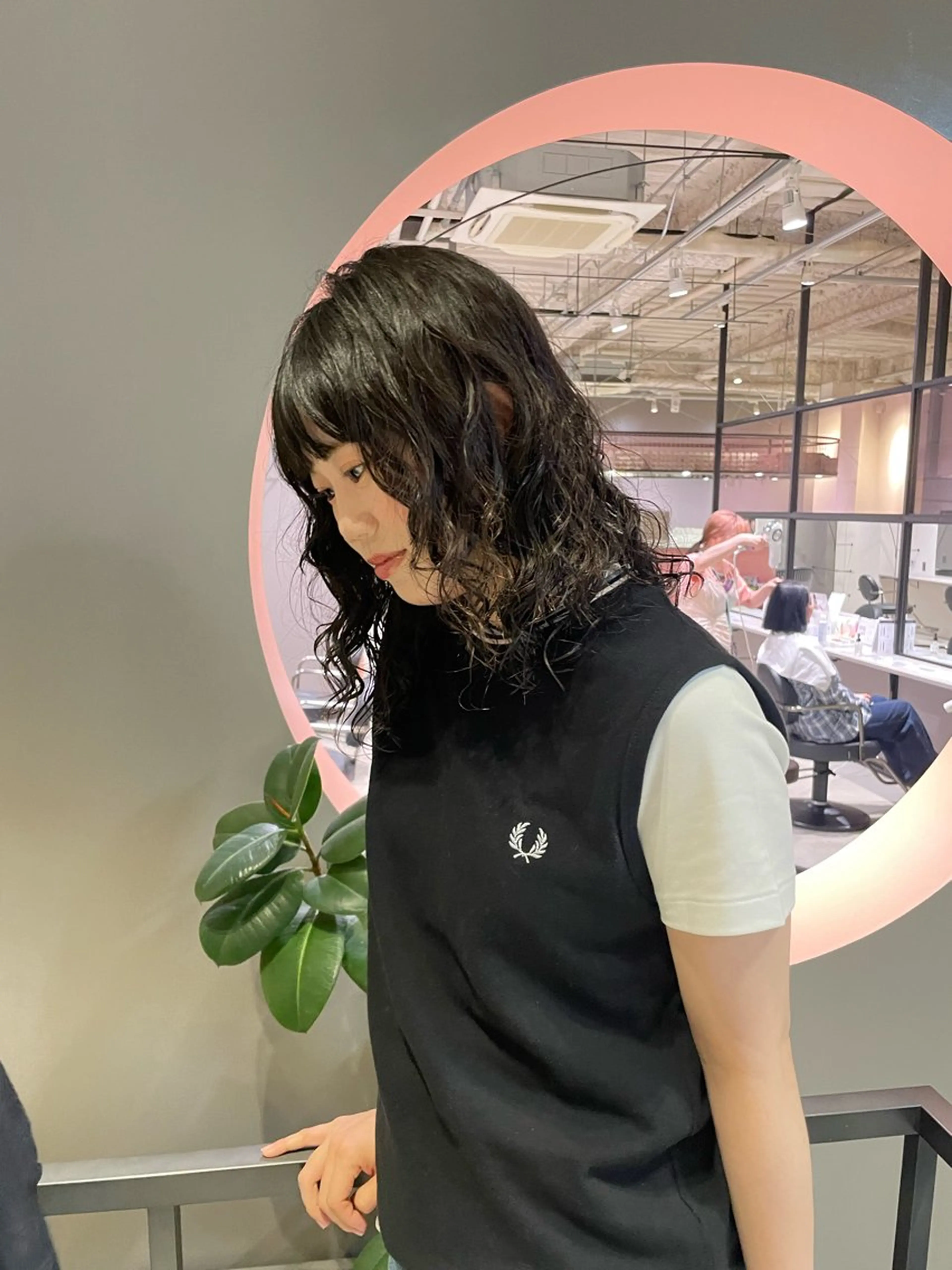 ミディアム パーマ ミディアムパーマ il buddyhair所属・ないとう ゆうかのヘアスタイル