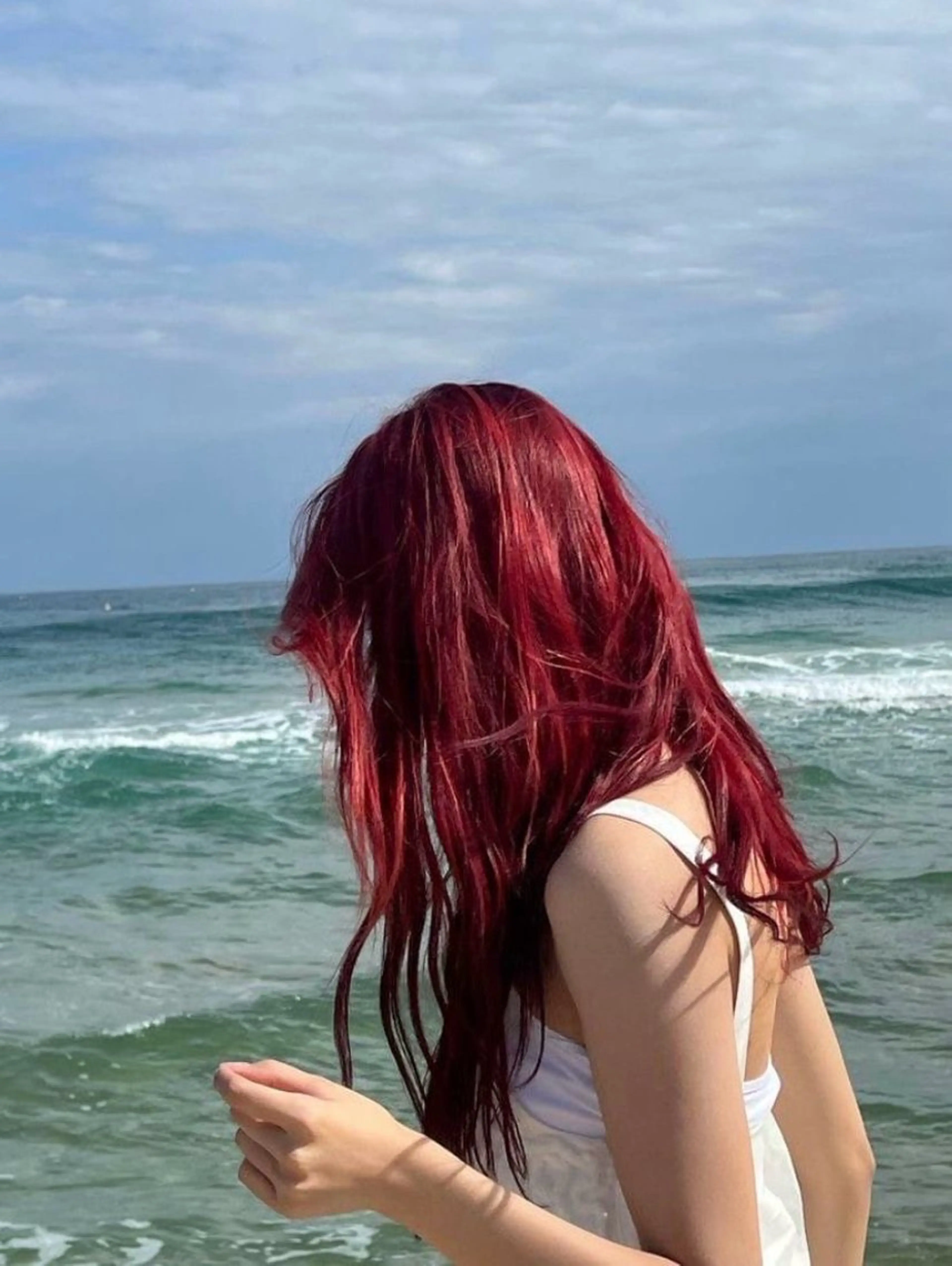 カラー 韓国アンニュイ/ アミのヘアスタイル