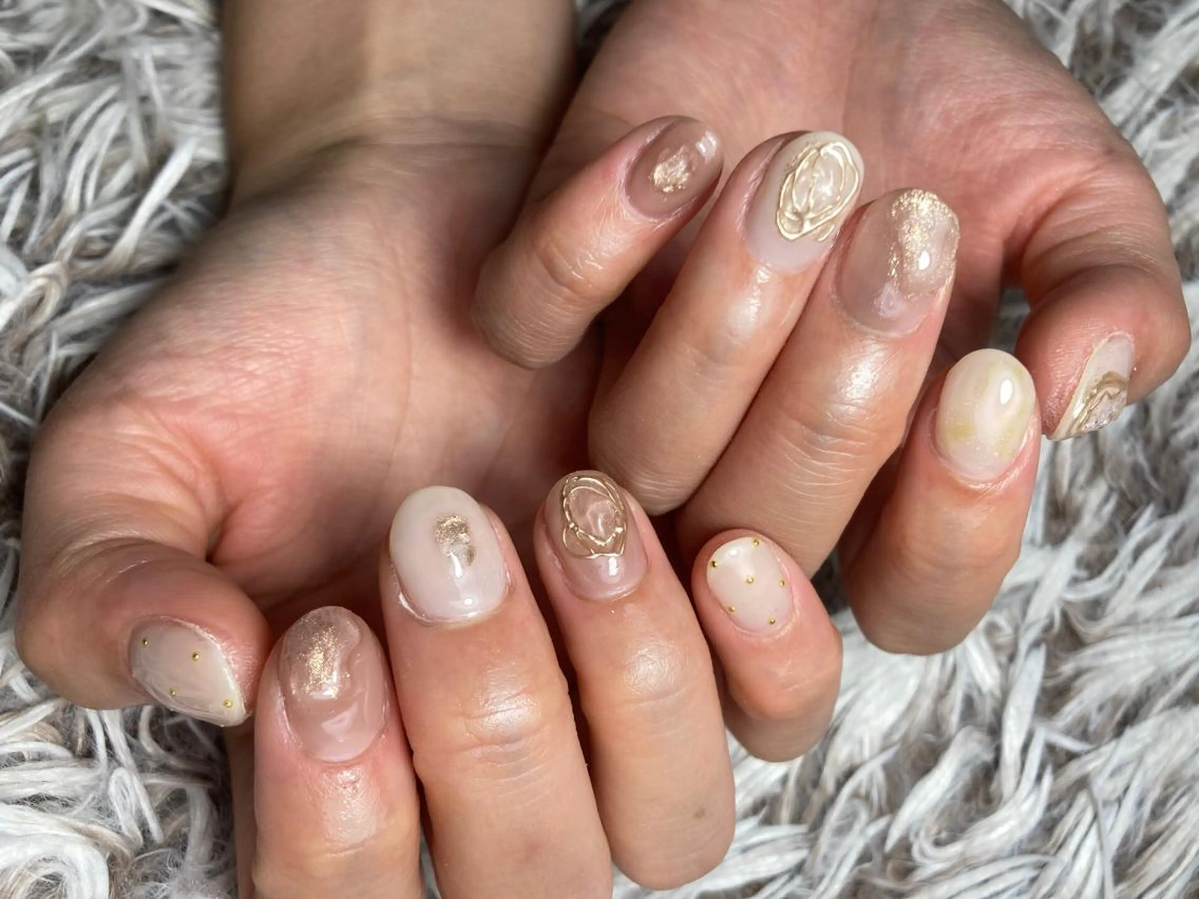 ショート ネイル ハンドネイル フットネイル ✴︎ Delightのネイルデザイン