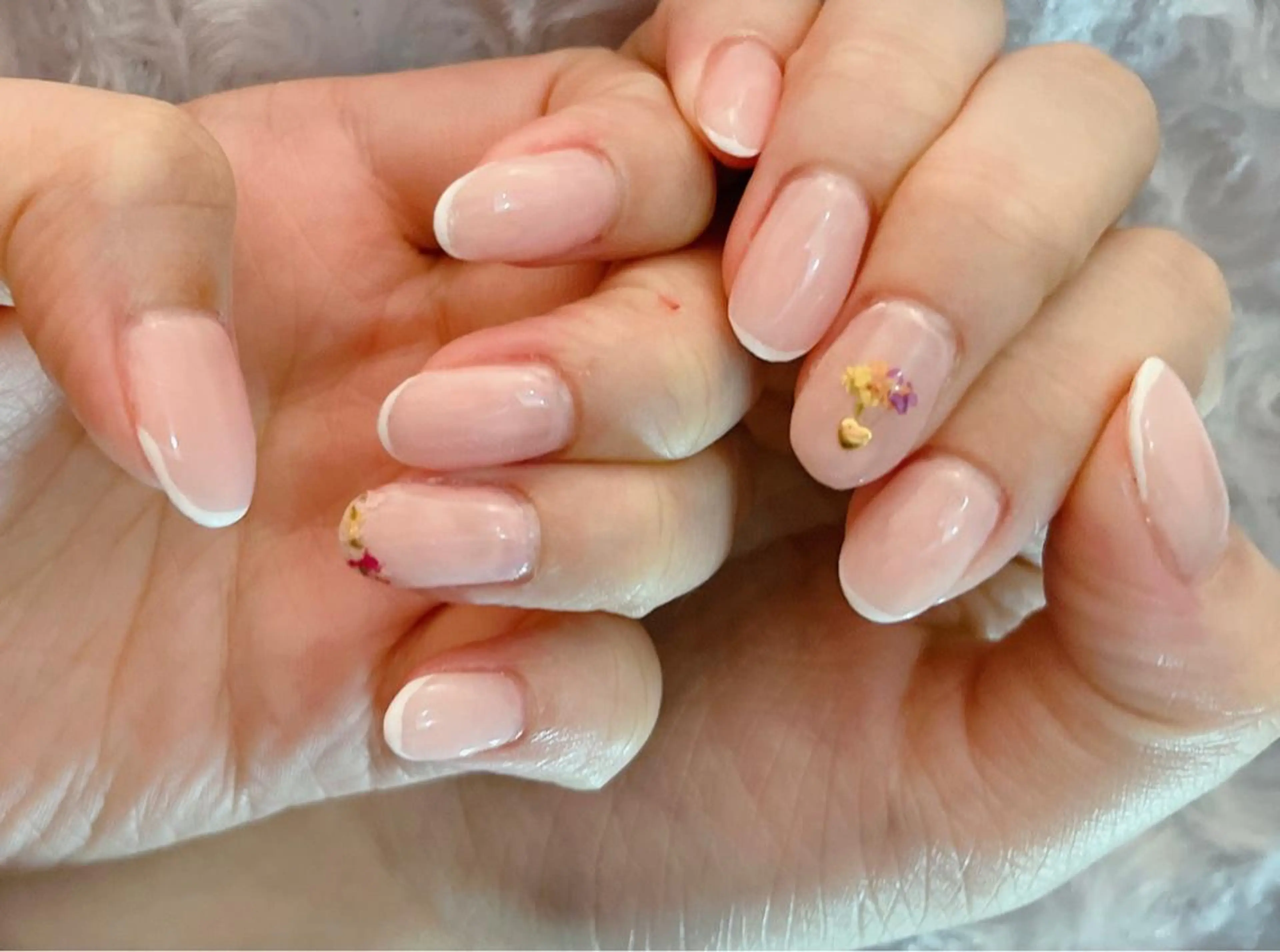 ネイル フラワーネイル フレンチネイル ジェルネイル パラジェル ピンク 上村 未来のネイルデザイン