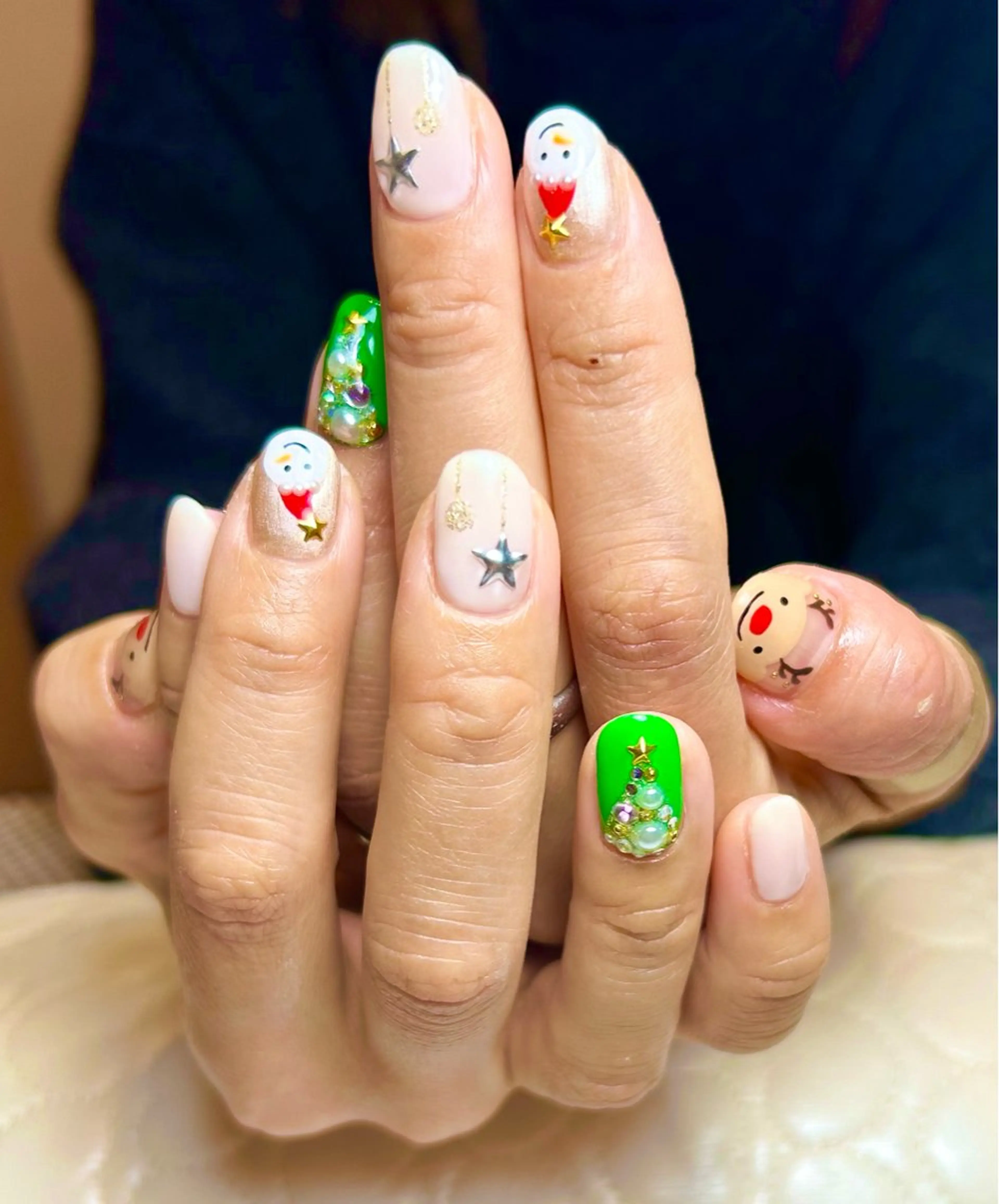 ネイル アートネイル ジェルネイル ロングネイル ショートネイル 冬ネイル プライベートサロン マニフィークのネイルデザイン