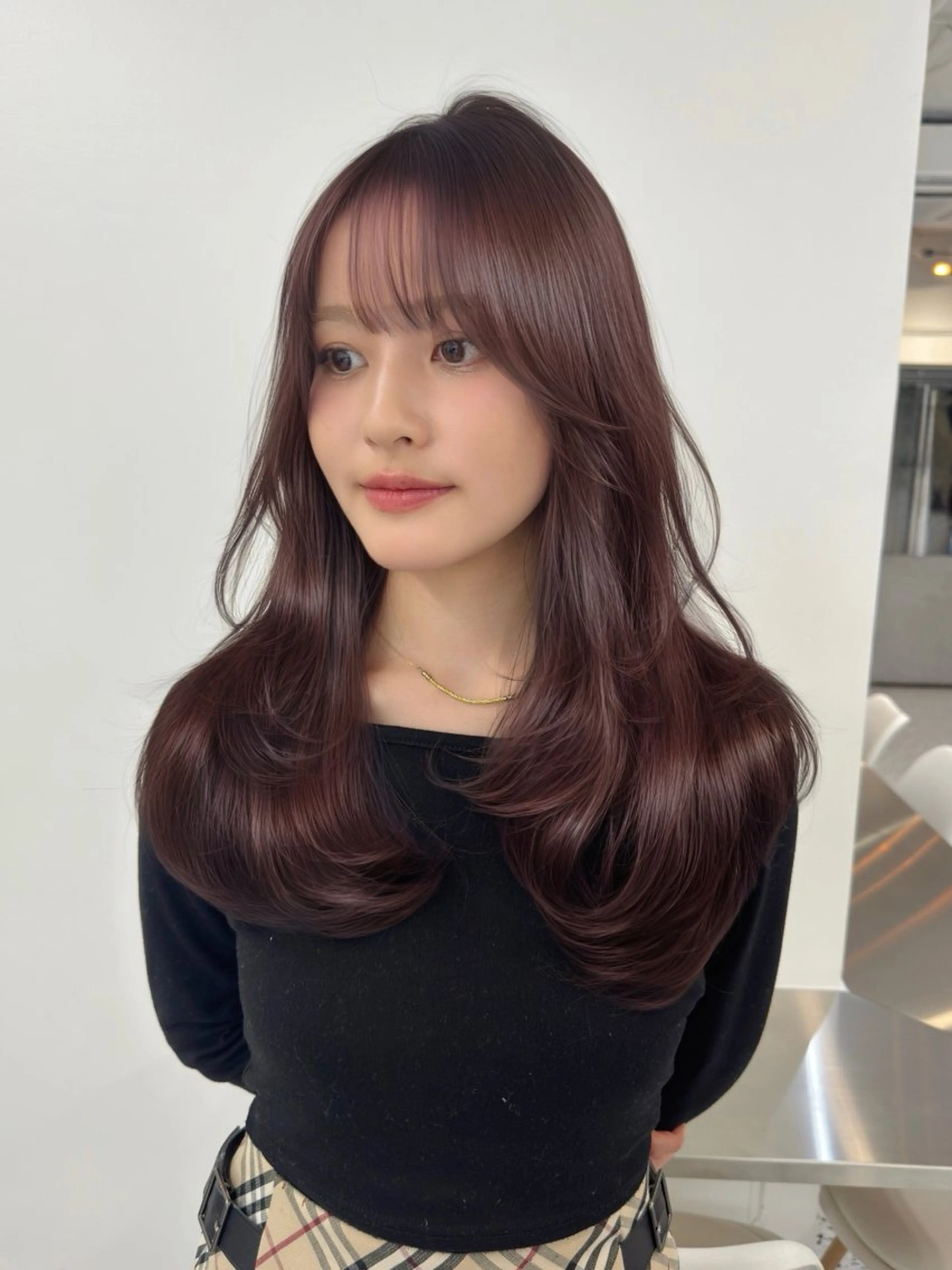 ミディアム カラー ヘアアレンジ ブリーチ ブラウンカラー ダブルカラー ブリーチなしカラー ピンクカラー カット ヘアカラー トリートメント ヘアセット 韓国レイヤー/ツヤ髪 🤍kosuke🤍のヘアスタイル