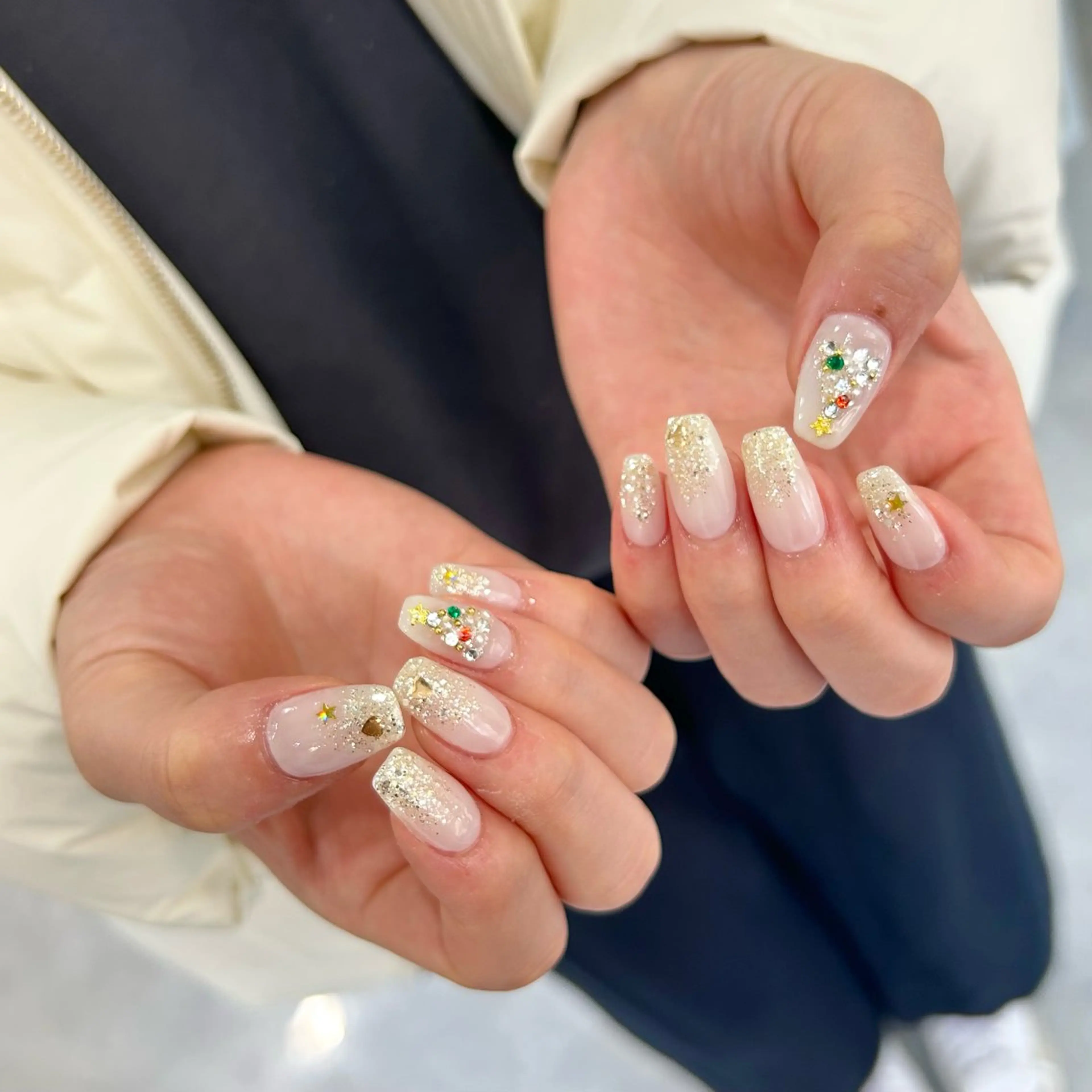 ネイル 冬ネイル クリスマス ハンドネイル RYO ／Amourのネイルデザイン