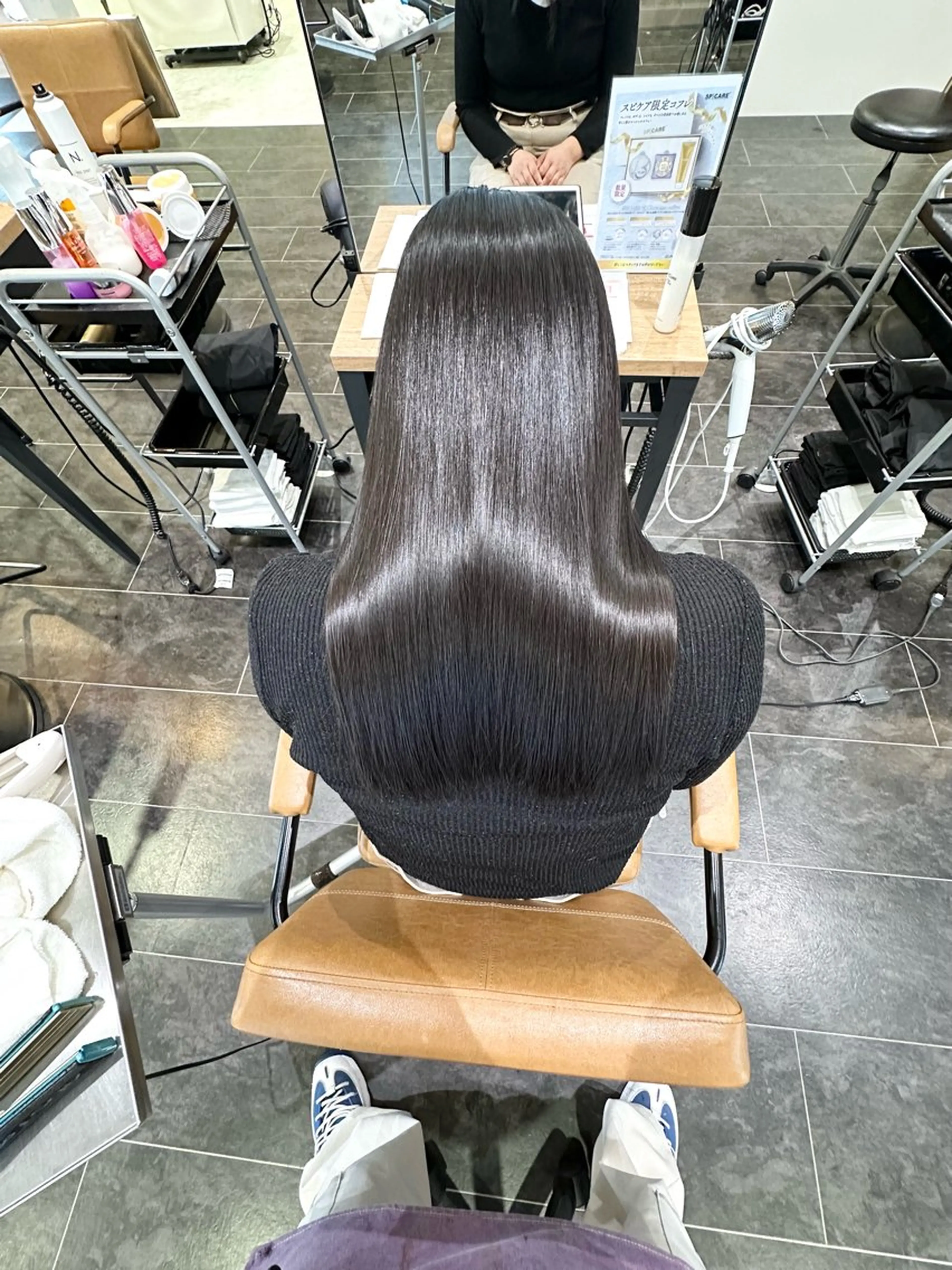 枝毛カット+髪質改善METEO縮毛矯正 ¥12000〜‼️【施術目安時間150〜240分】の写真