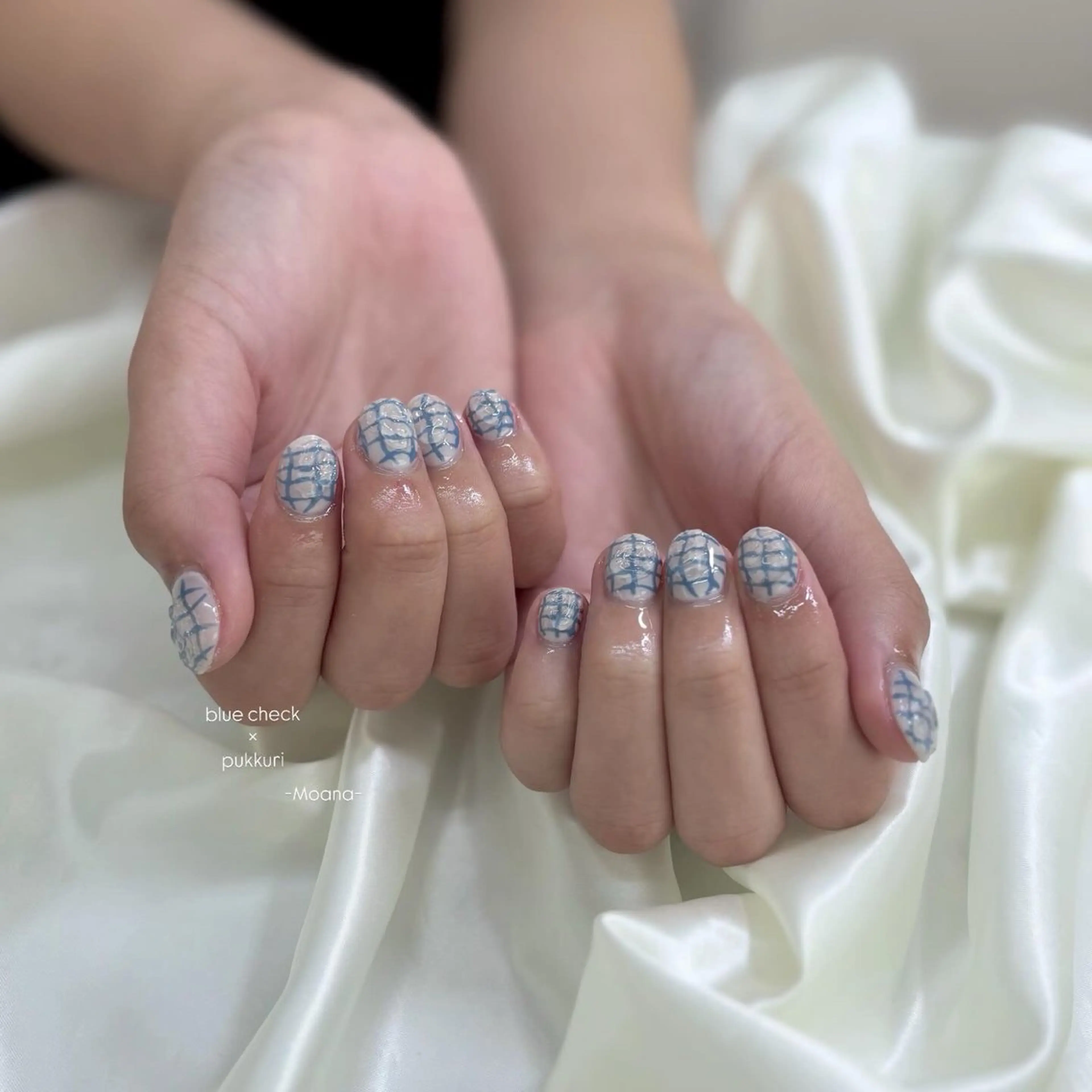 ネイル ブルー ニュアンスネイル ぷっくりネイル 夏ネイル ハンドネイル Moana nail Hiyoriのネイルデザイン