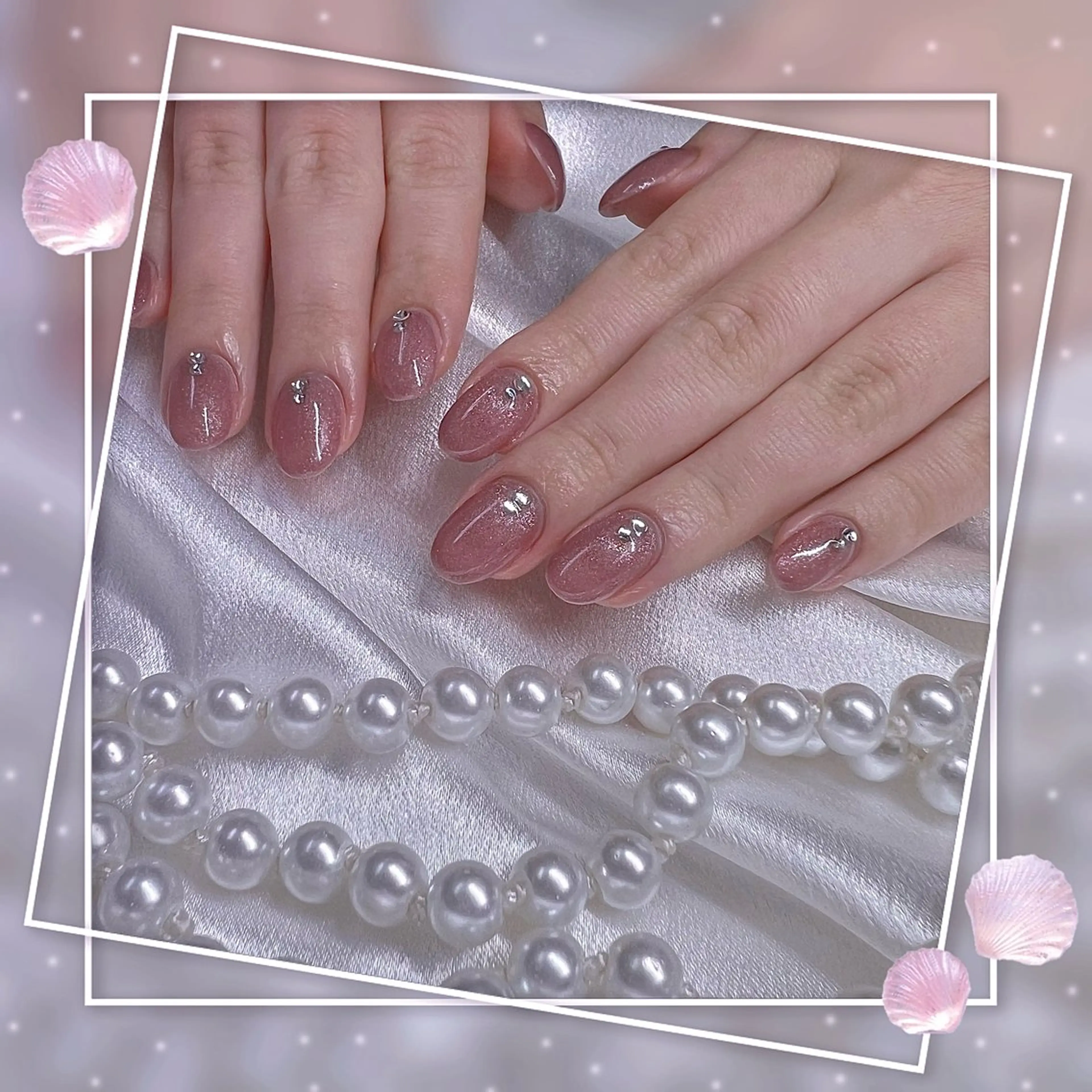 ネイル フレンチネイル グラデーション キラキラネイル 韓国ネイル マグネットネイル Chill Nailsalonのネイルデザイン