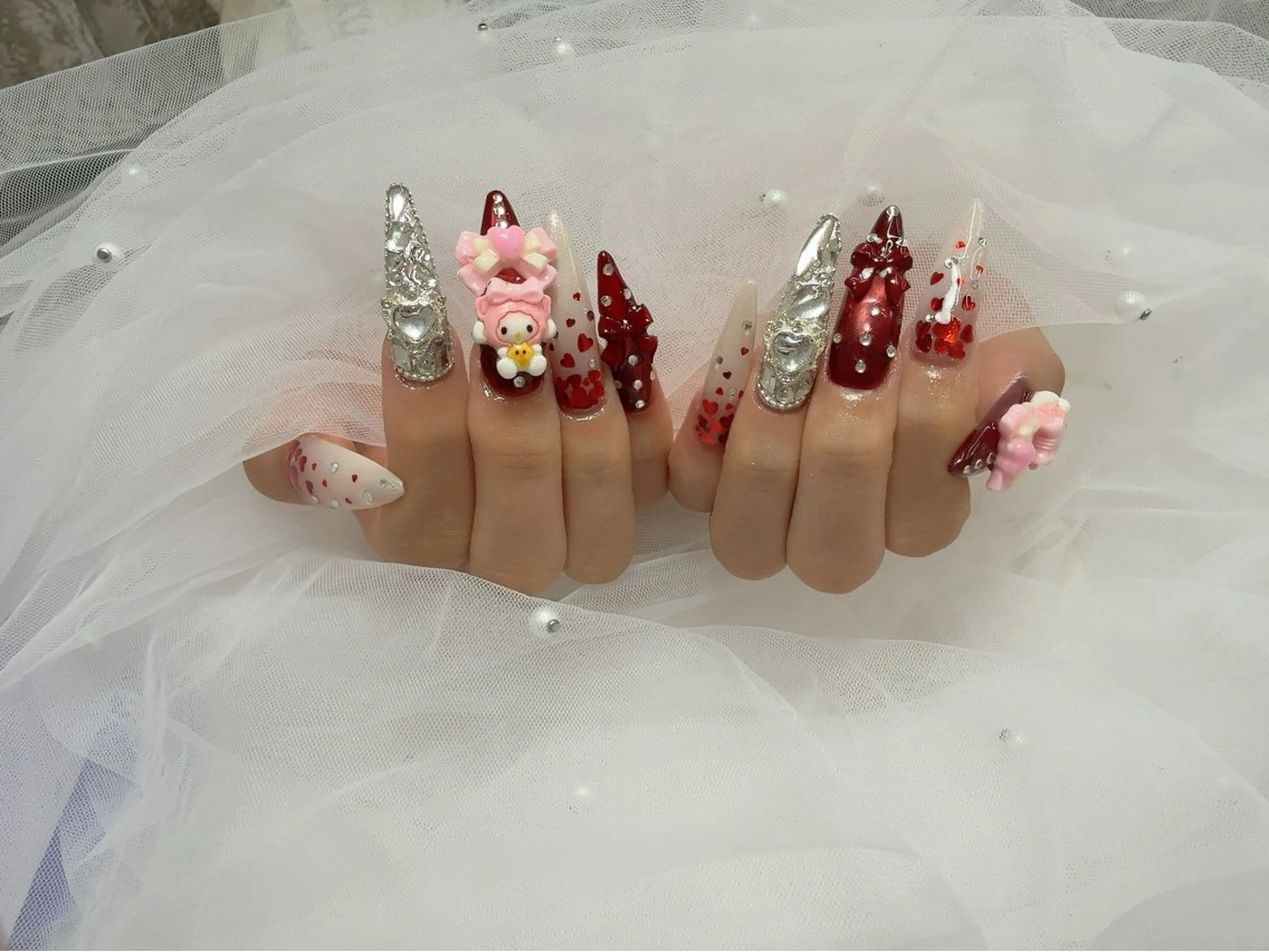 ネイル バレンタイン ハンドネイル 💋LOTUS渋谷 mizuki💋のネイルデザイン