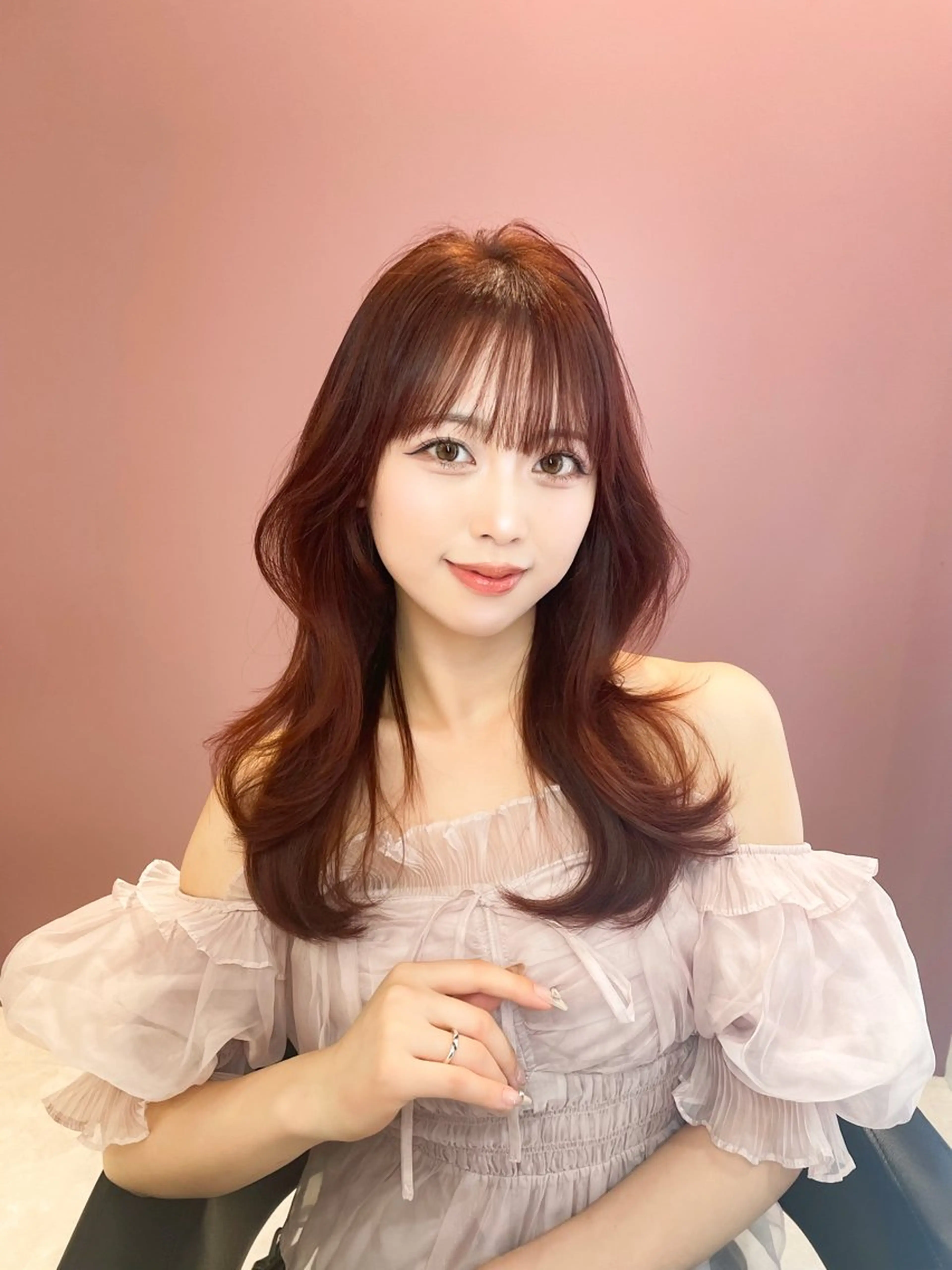 セミロング カット ヘアカラー 韓国ヘア🇰🇷 YURIYAのヘアスタイル