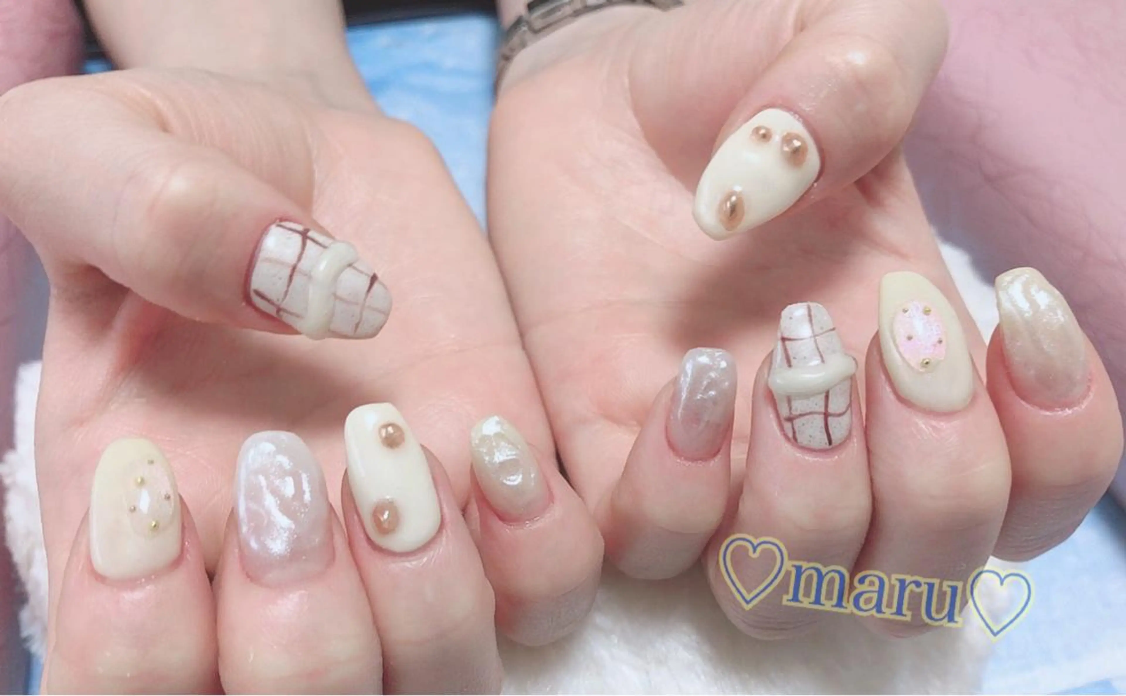 ネイル ハンドネイル フットネイル まるみ ♡のネイルデザイン