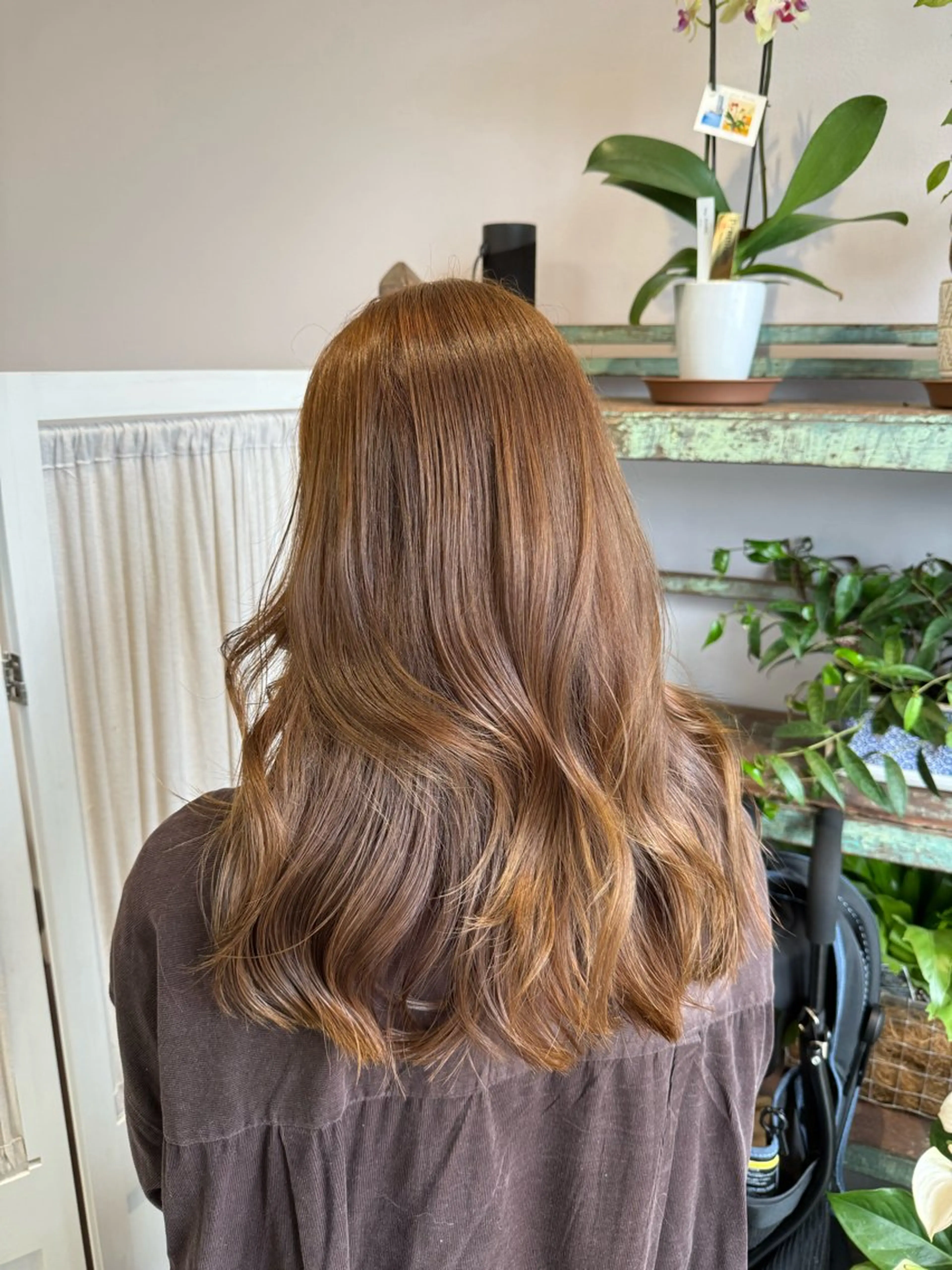 ロング カット ヘアカラー トリートメント Sakura .のヘアスタイル