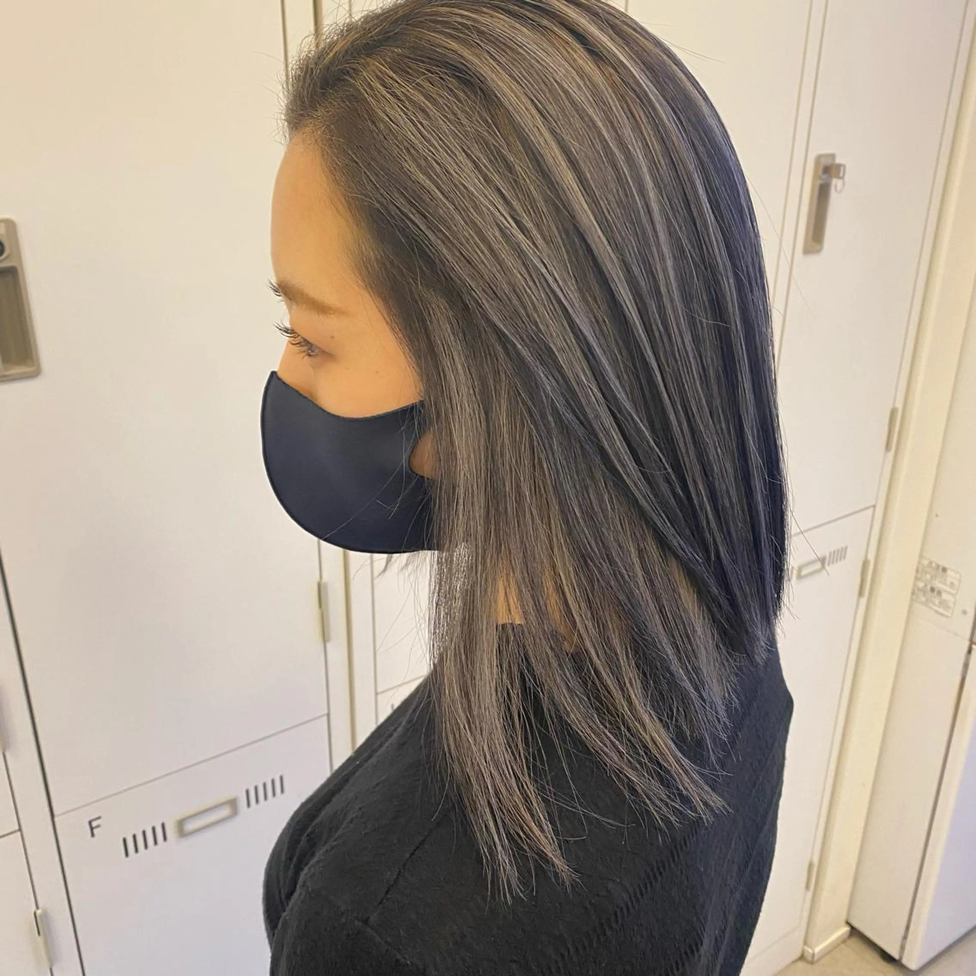 ミディアム カラー YUNA ユウナのヘアスタイル