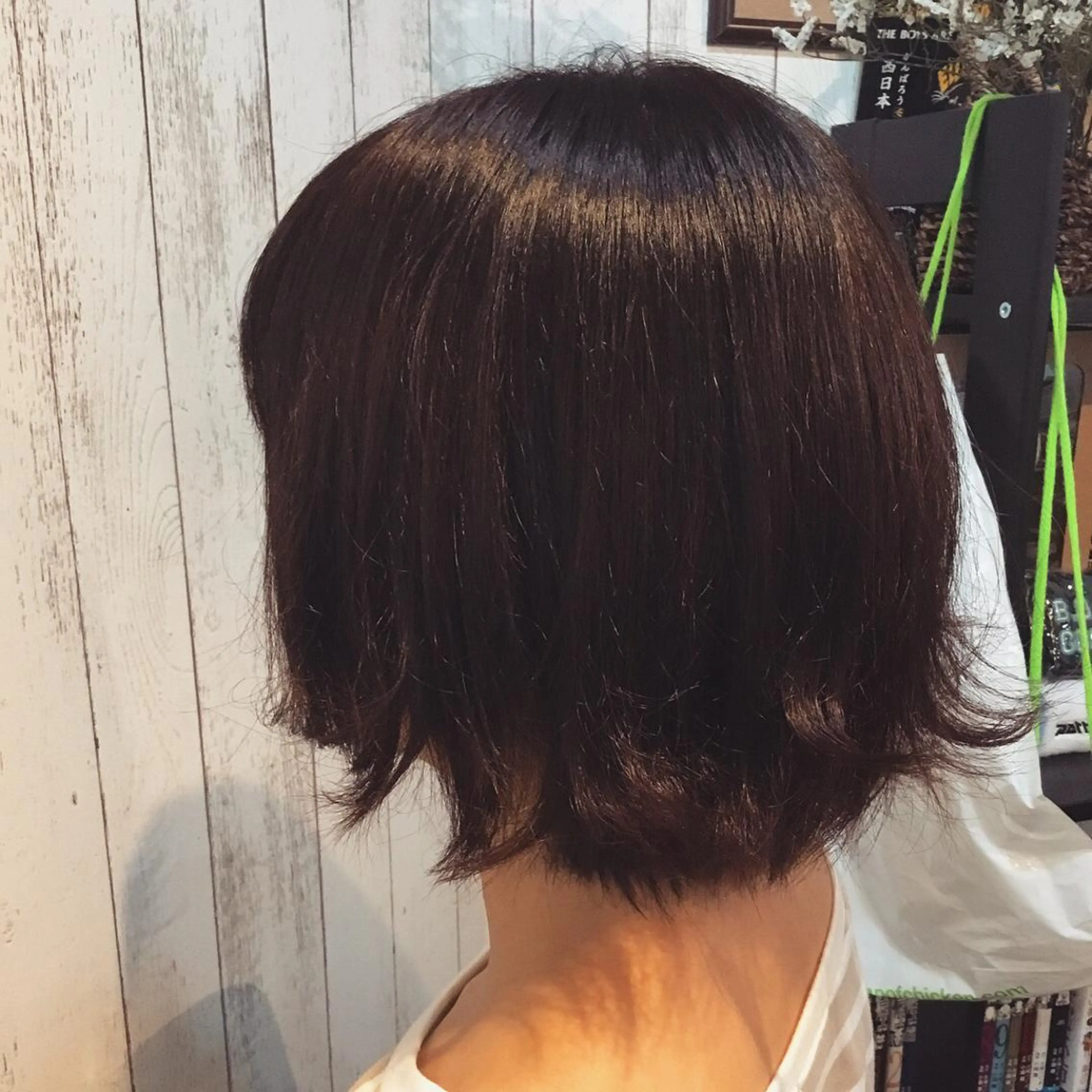 ミディアム カラー embrace エンブレイスのヘアスタイル