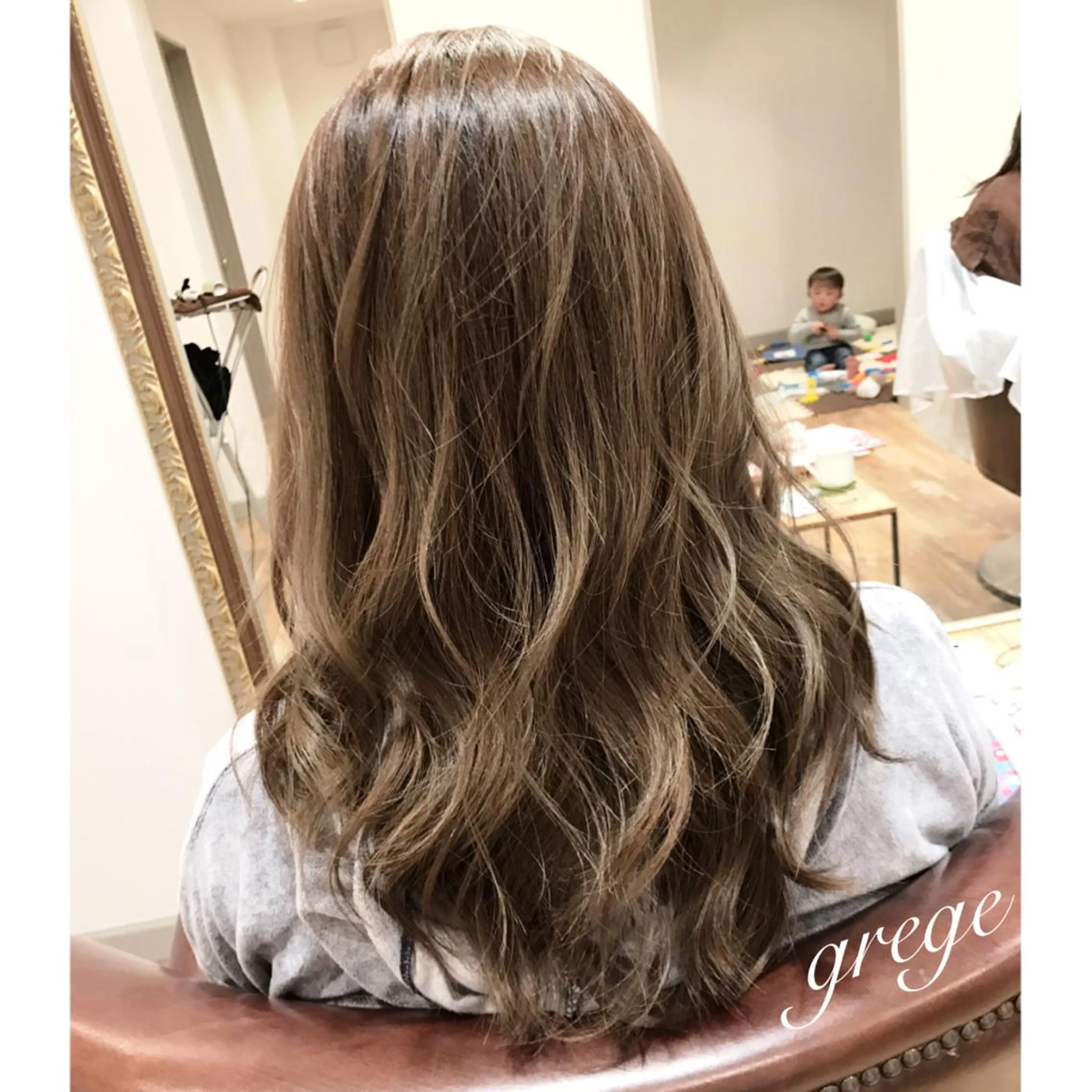 セミロング カラー パーマ ヘアアレンジ 韓国♡ワンホン系 ♡YURIのヘアスタイル