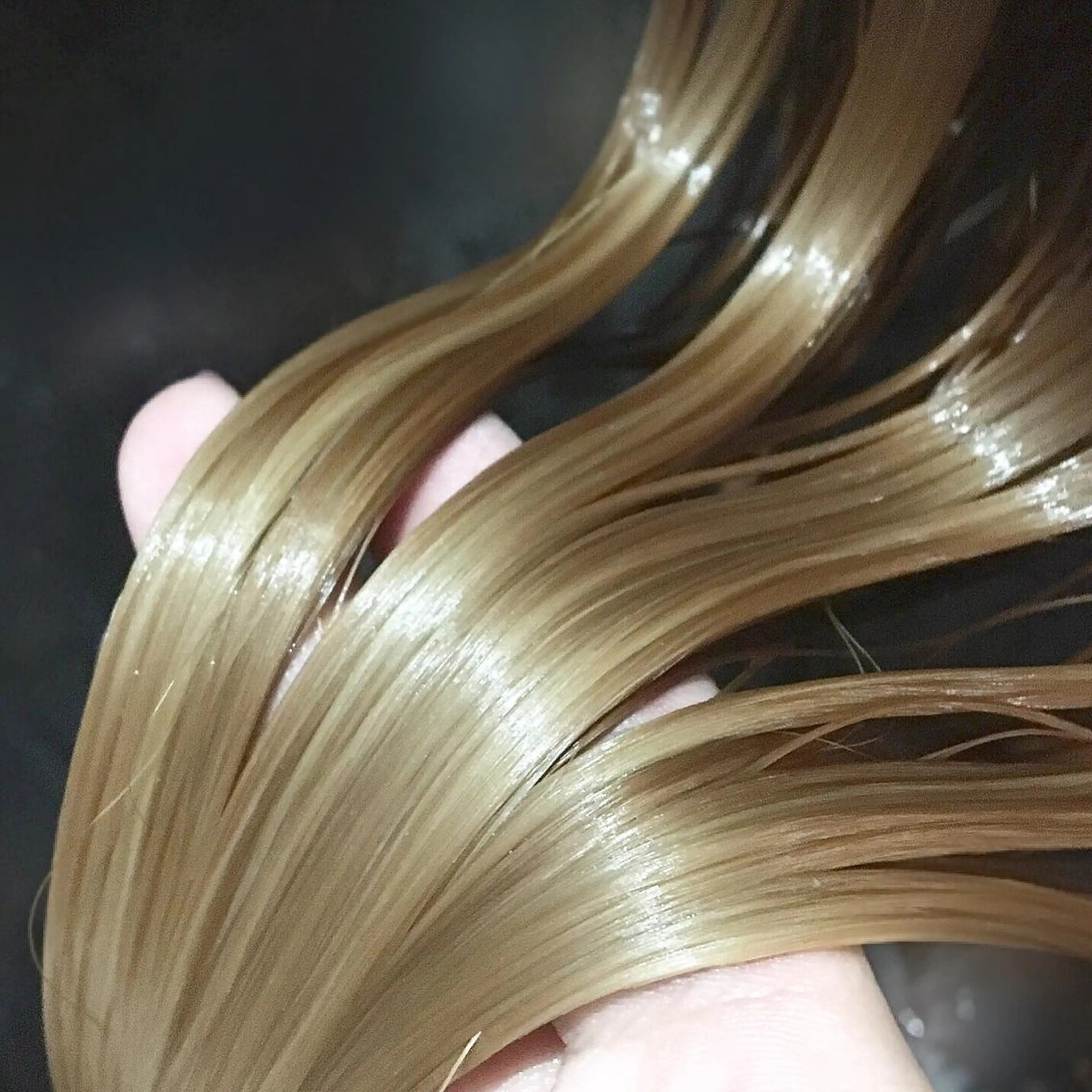 ロング ブリーチなしダブル/ レイヤーカット 小棹のヘアスタイル