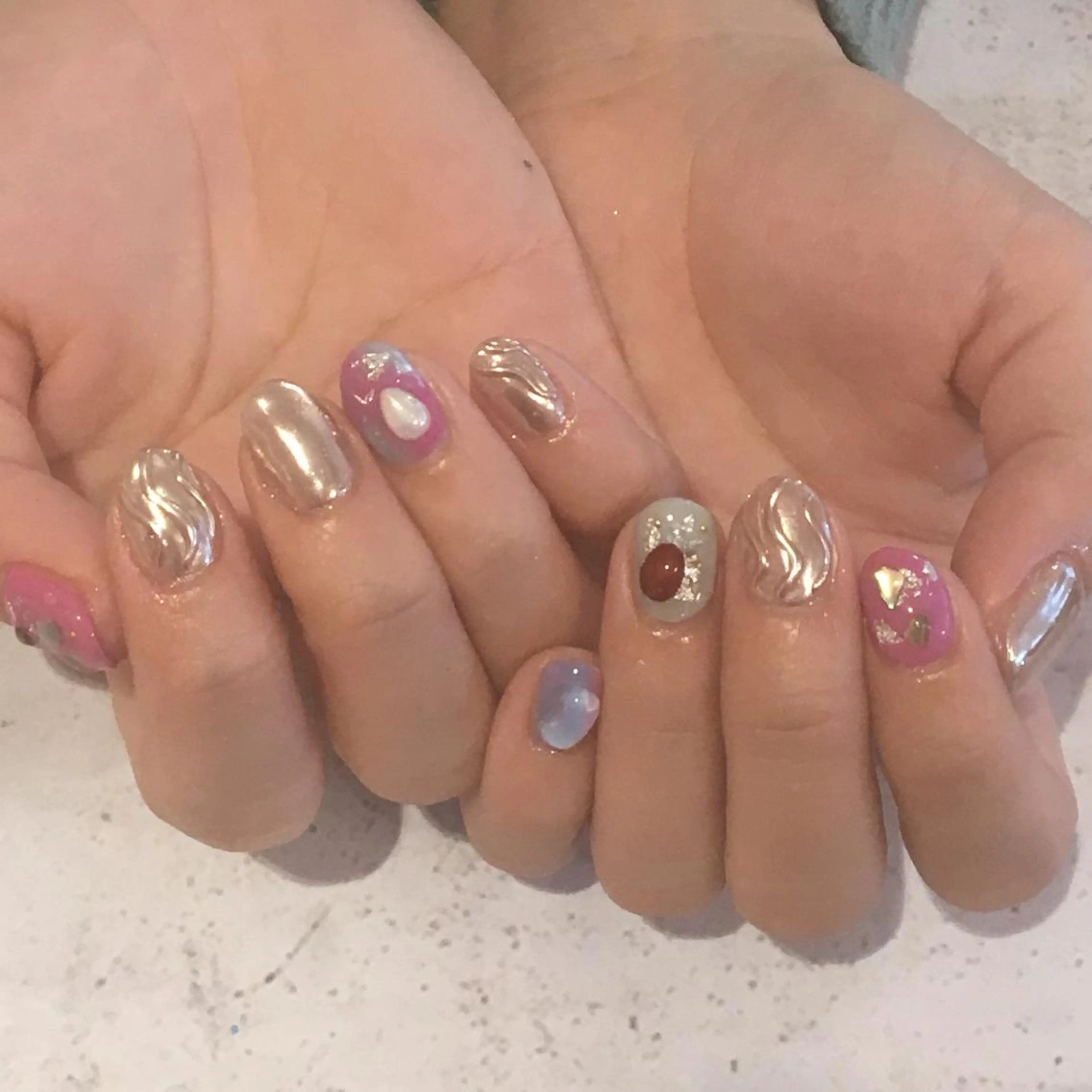 ネイル revia所属・ERI Nailistのネイルデザイン