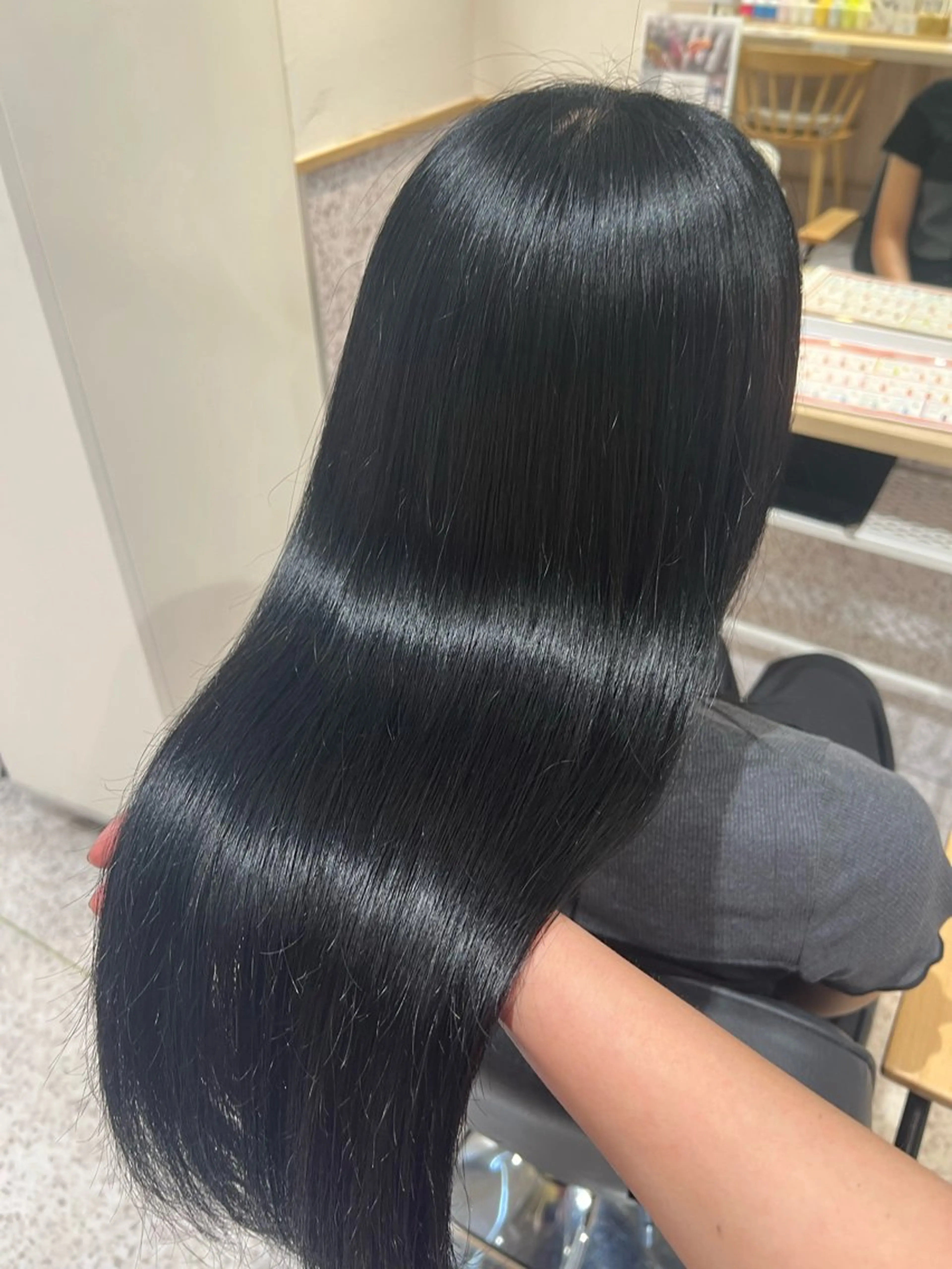 ロング 顔周りカット ハイライト 髪質改善 韓国風ヘア 縮毛矯正 ヘアカラー 艶カラー/ハイトーン HINA✮*｡ﾟのヘアスタイル