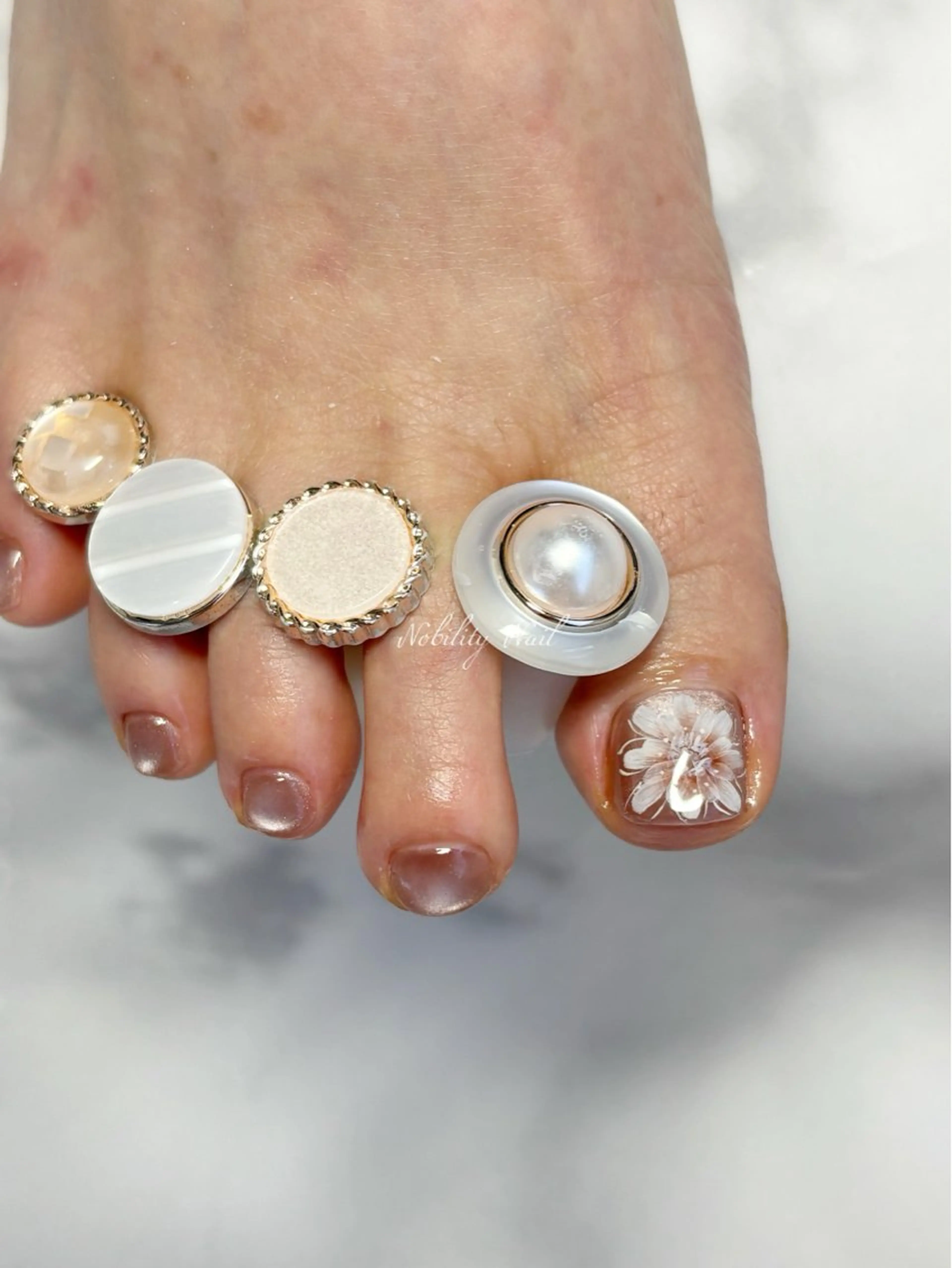 ネイル ハンドネイル ネイルサロンNobilityNail所属・風口 麻由子のネイルデザイン