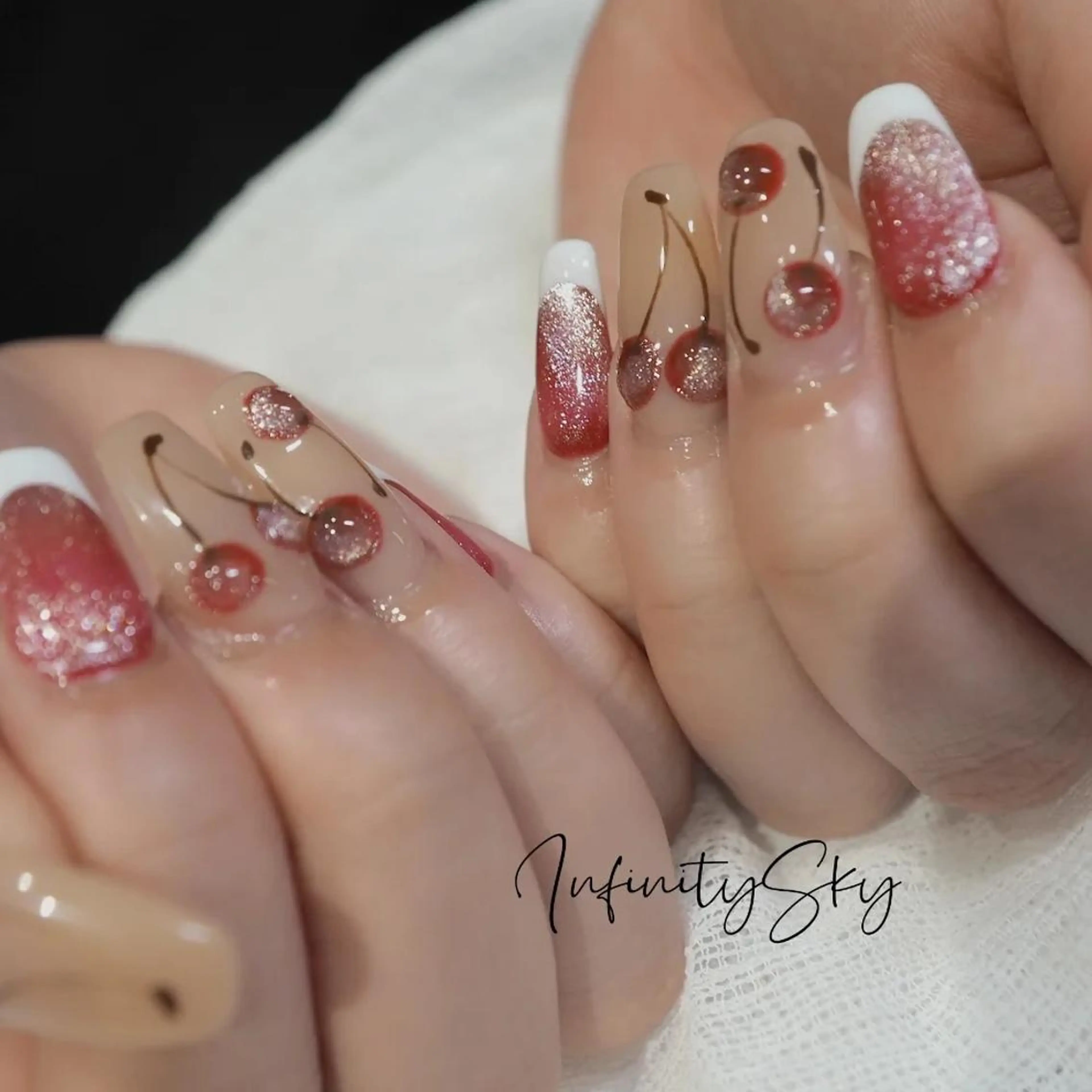 ネイル ハンドネイル infinity skyのネイルデザイン