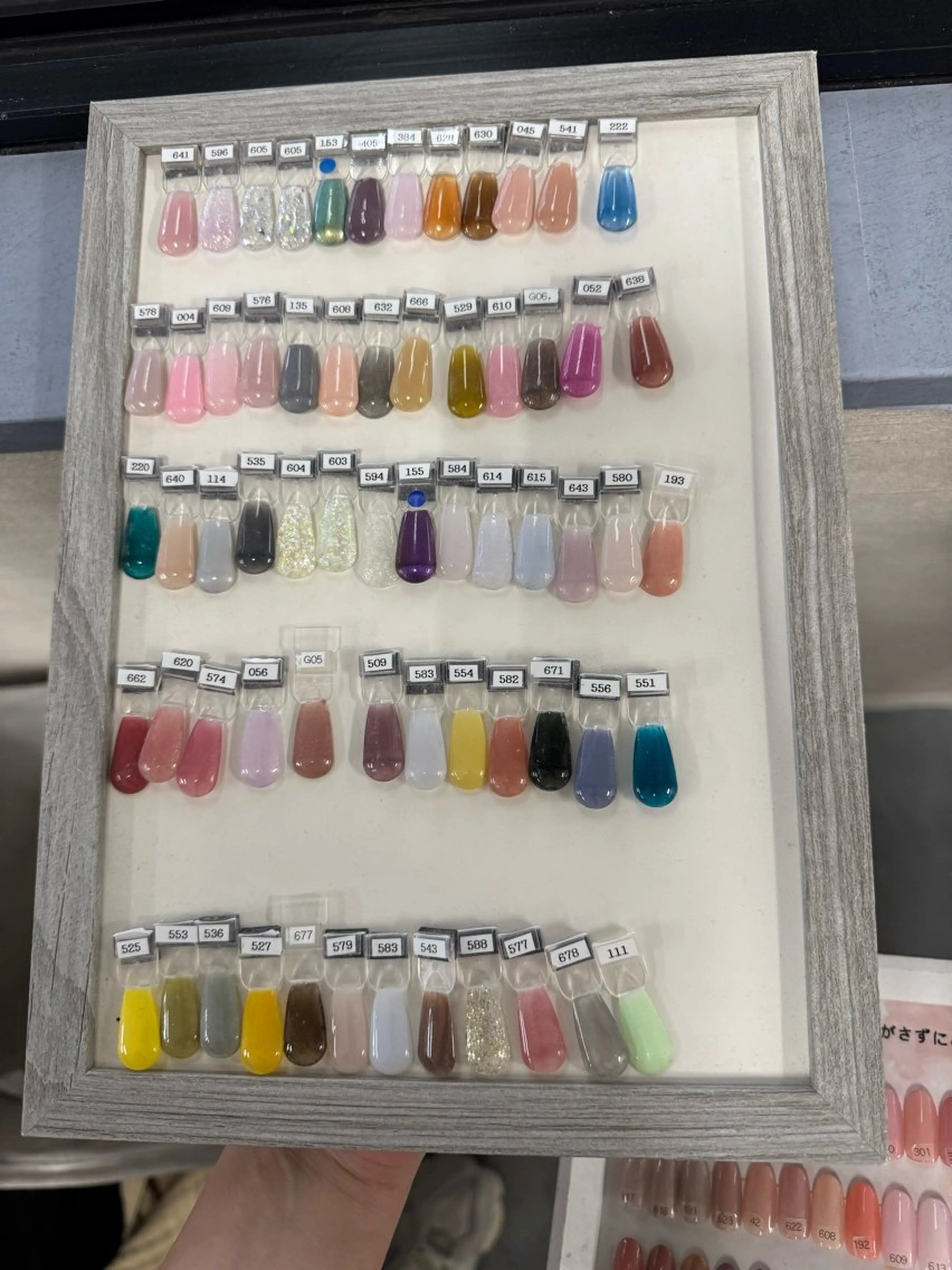 ネイル エーナイン大通本店所属・川村 優美花のネイルデザイン