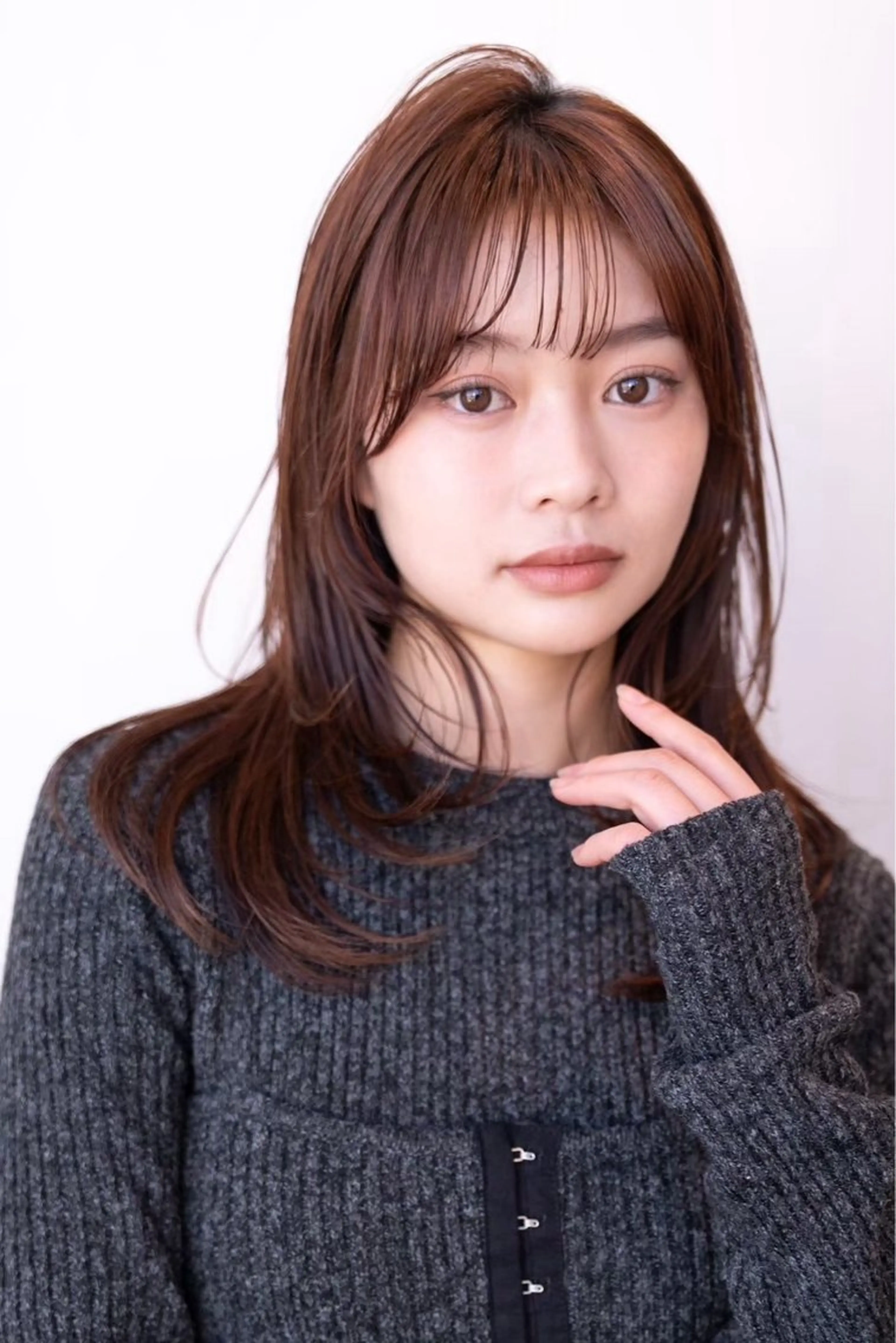 セミロング カット ヘアカラー トリートメント ボブ/顔まわりレイヤ ー/新宿/KOKIのヘアスタイル