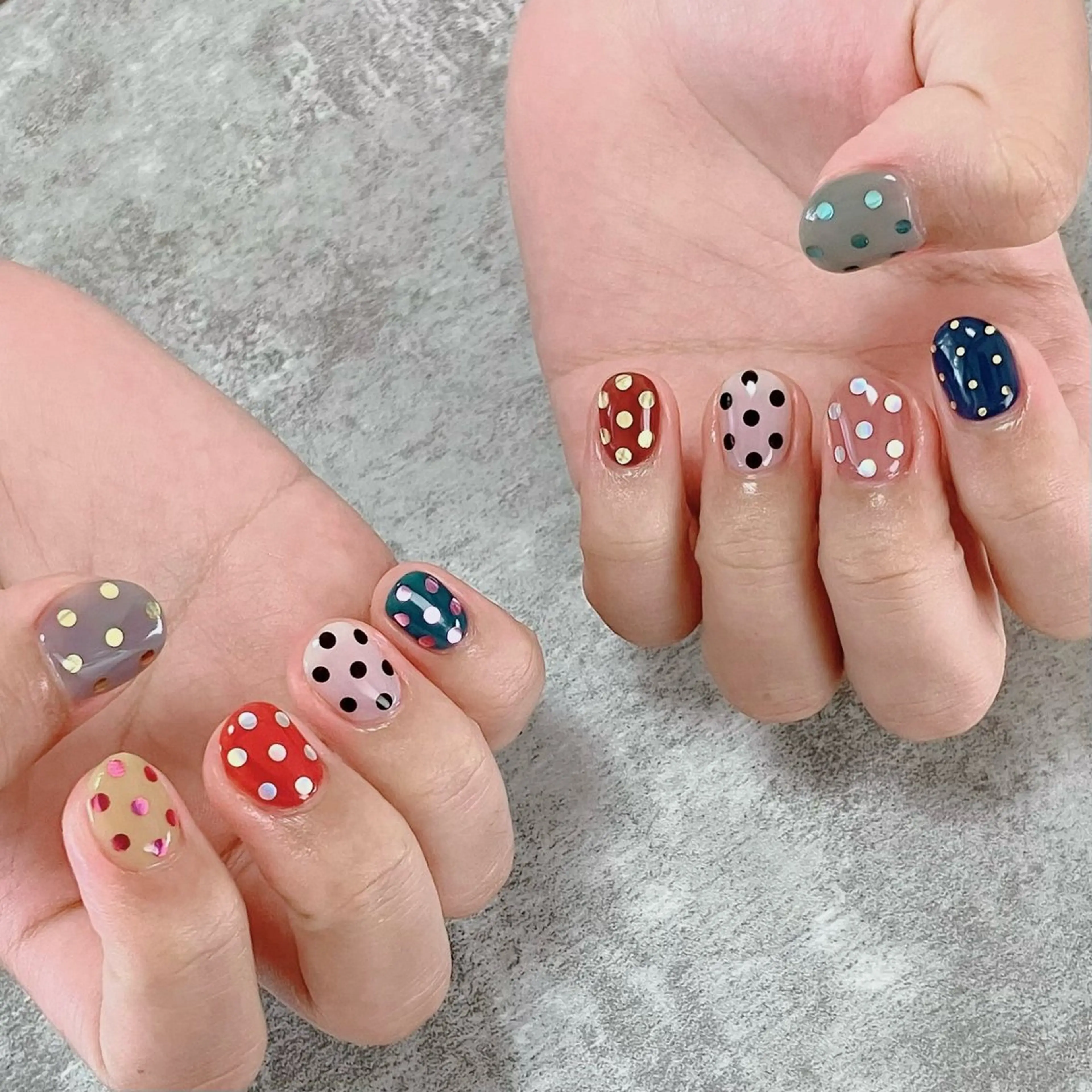 ネイル haleyume所属・shino🌟 痛ネイルのネイルデザイン