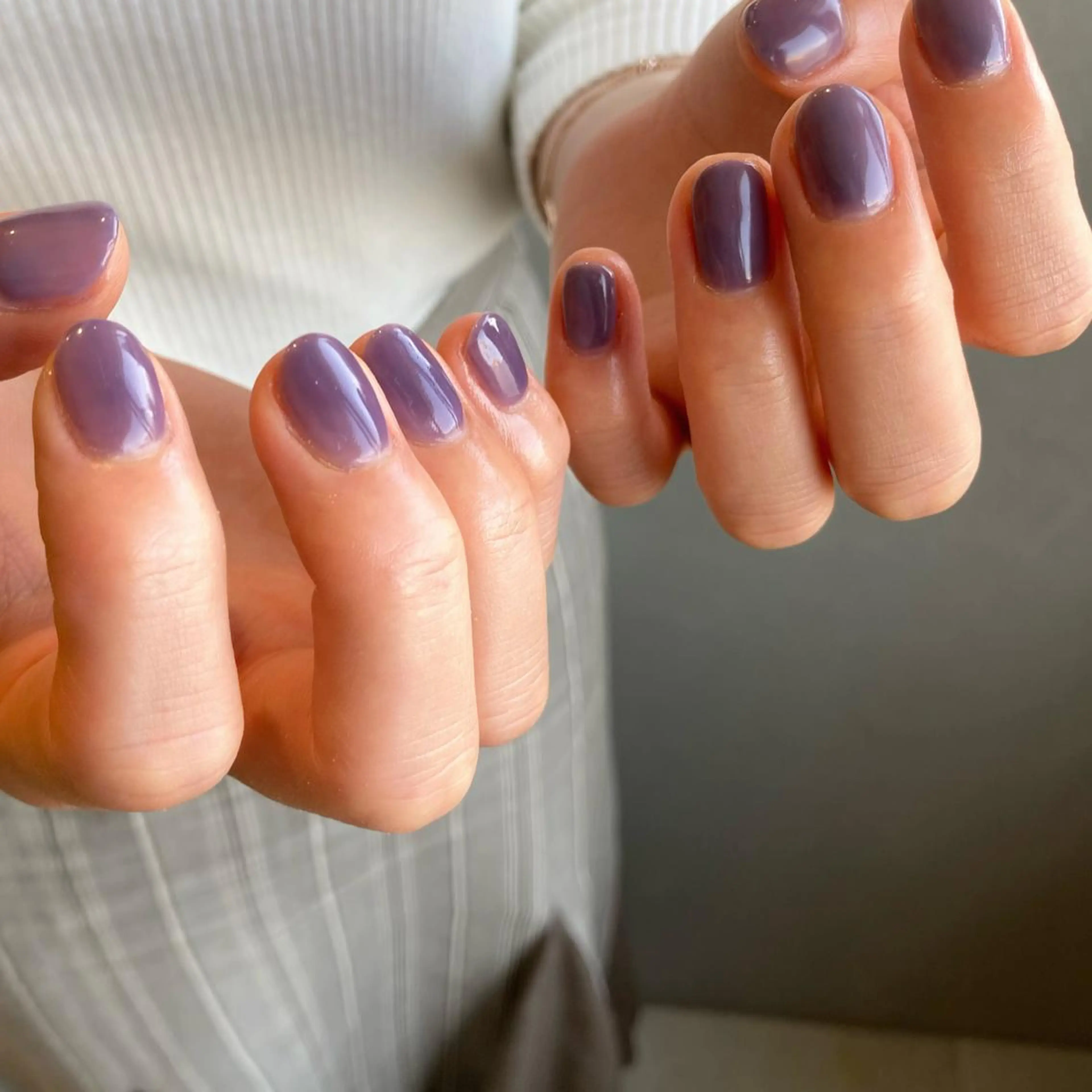 ネイル ワンカラーネイル mano+所属・砂田 はるかのネイルデザイン