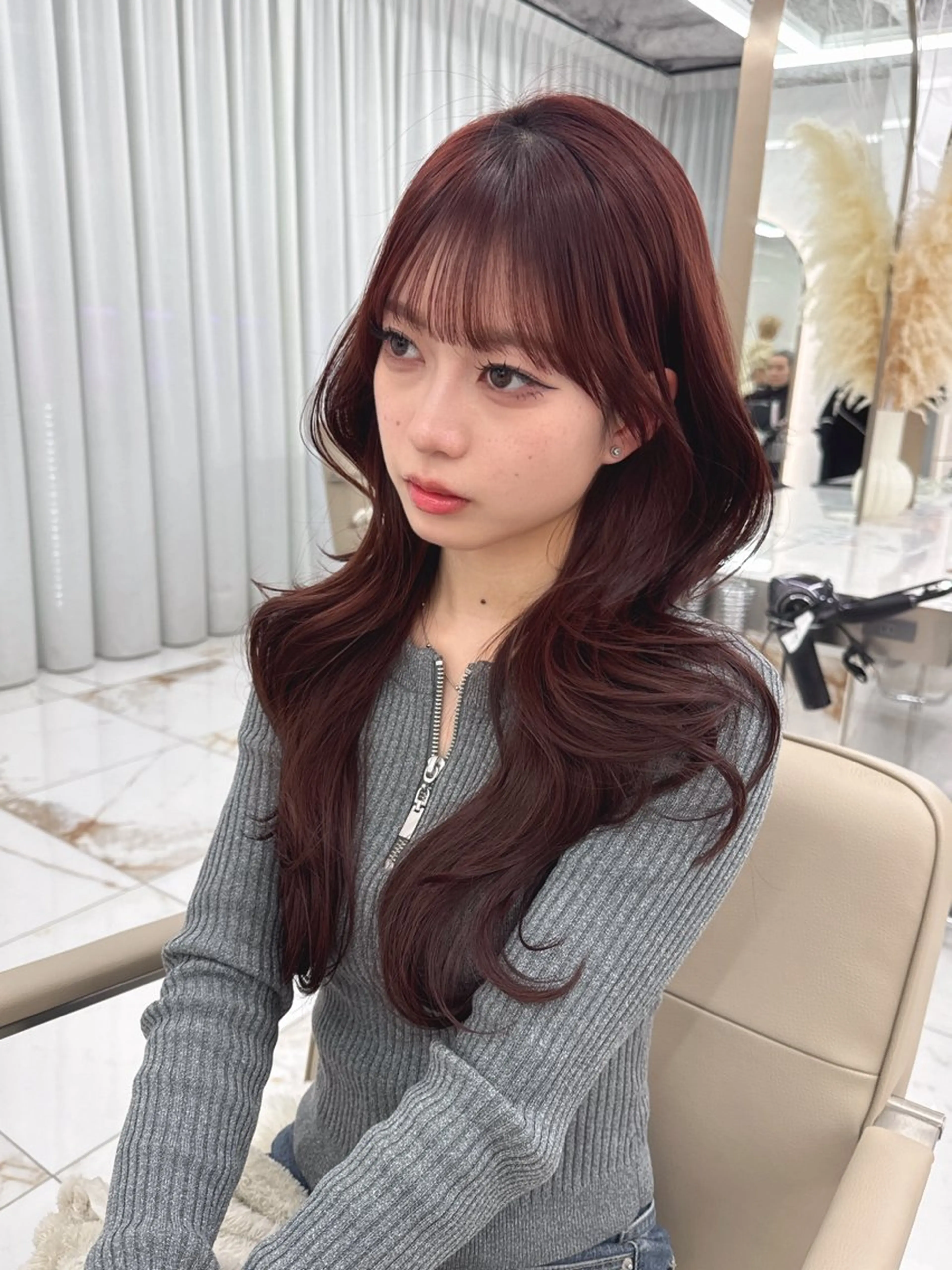 【✨✨当日限定メニュー✨✨🎀12/25限定🎀】透明感カラー＋ トリートメント＋韓国巻き🤍の写真