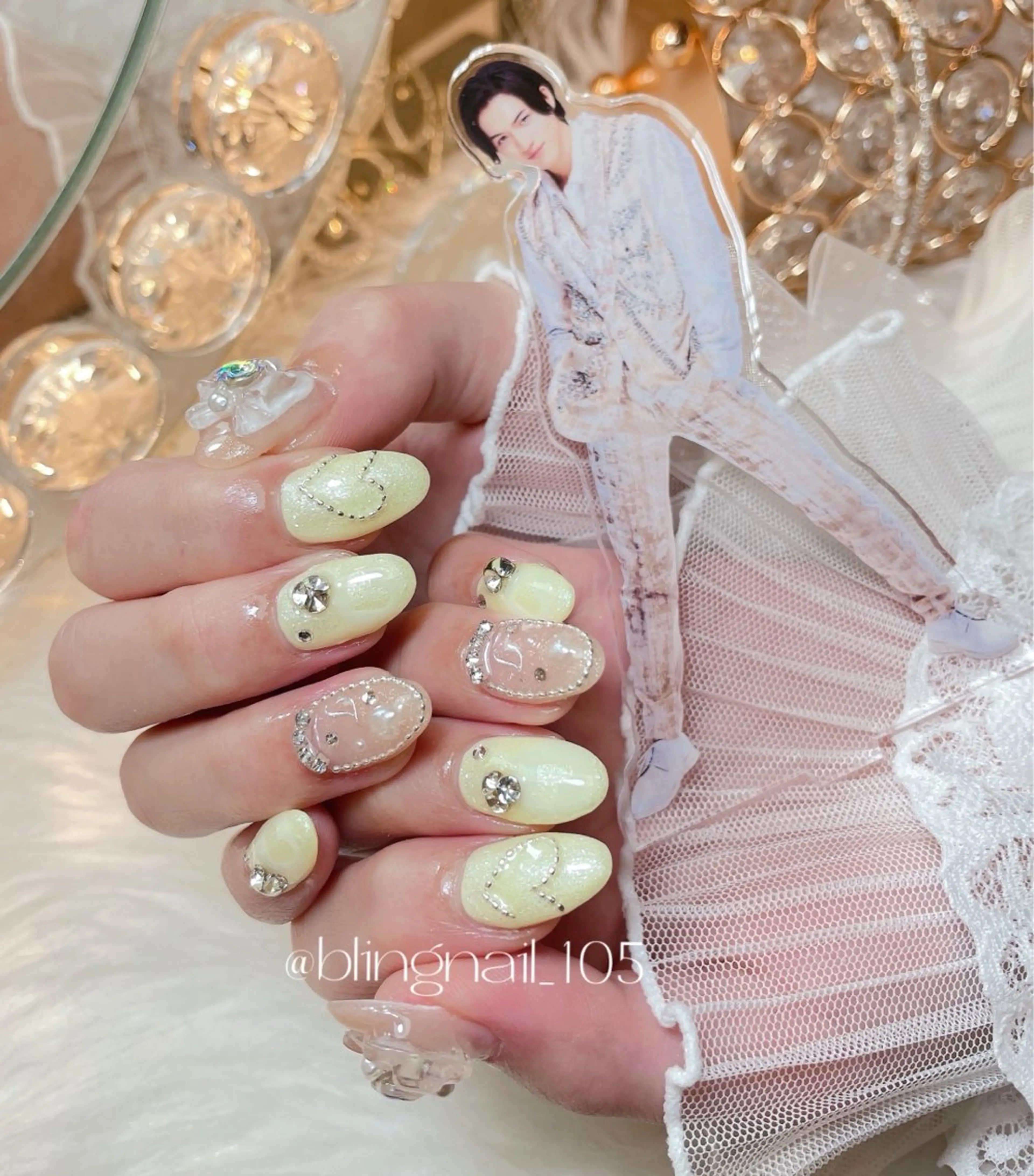 ネイル 23時まで❤︎韓国、 ワンホンネイルのネイルデザイン