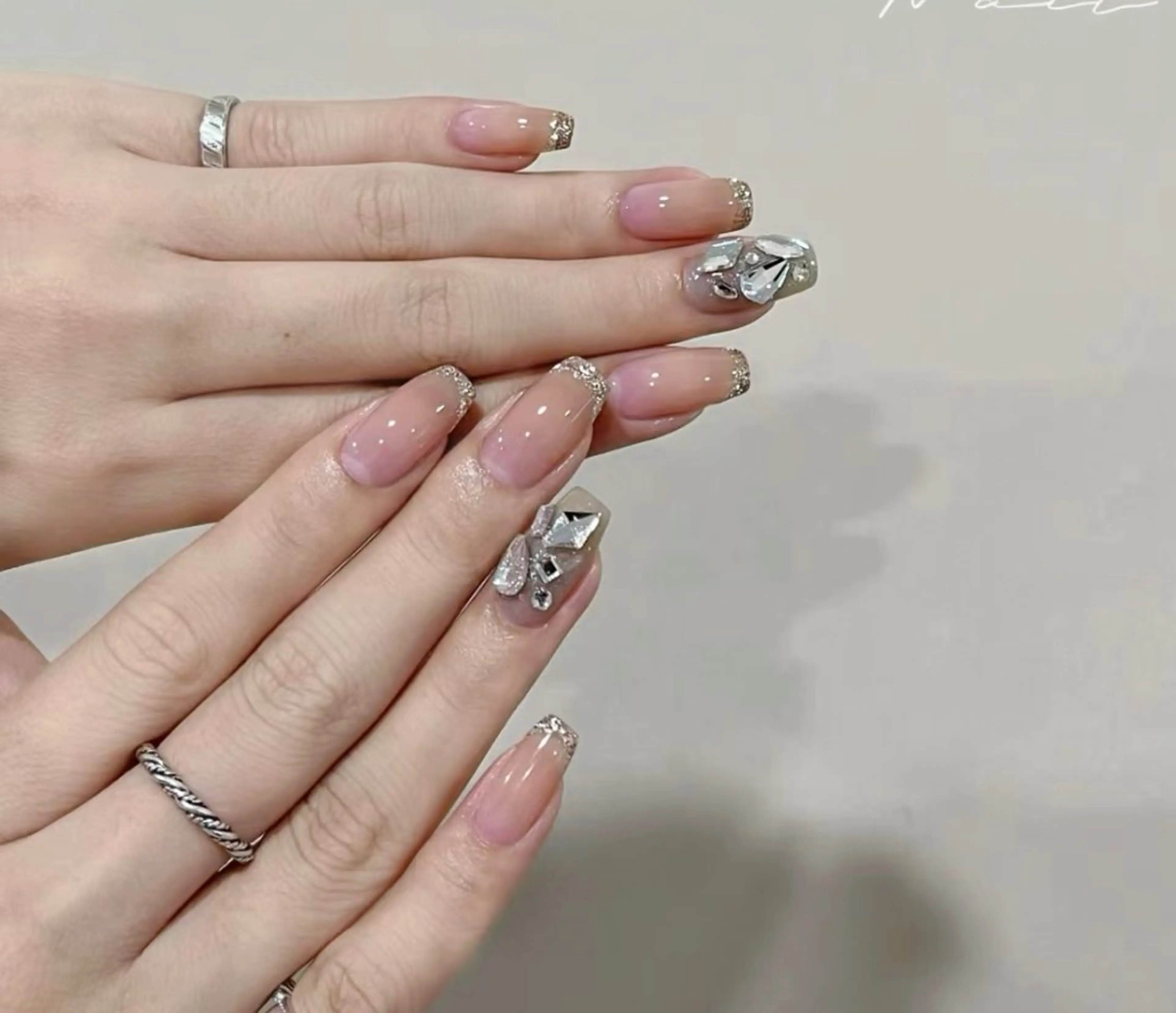 ネイル ハンドネイル ハンドケア 🍑 momo_nailのネイルデザイン