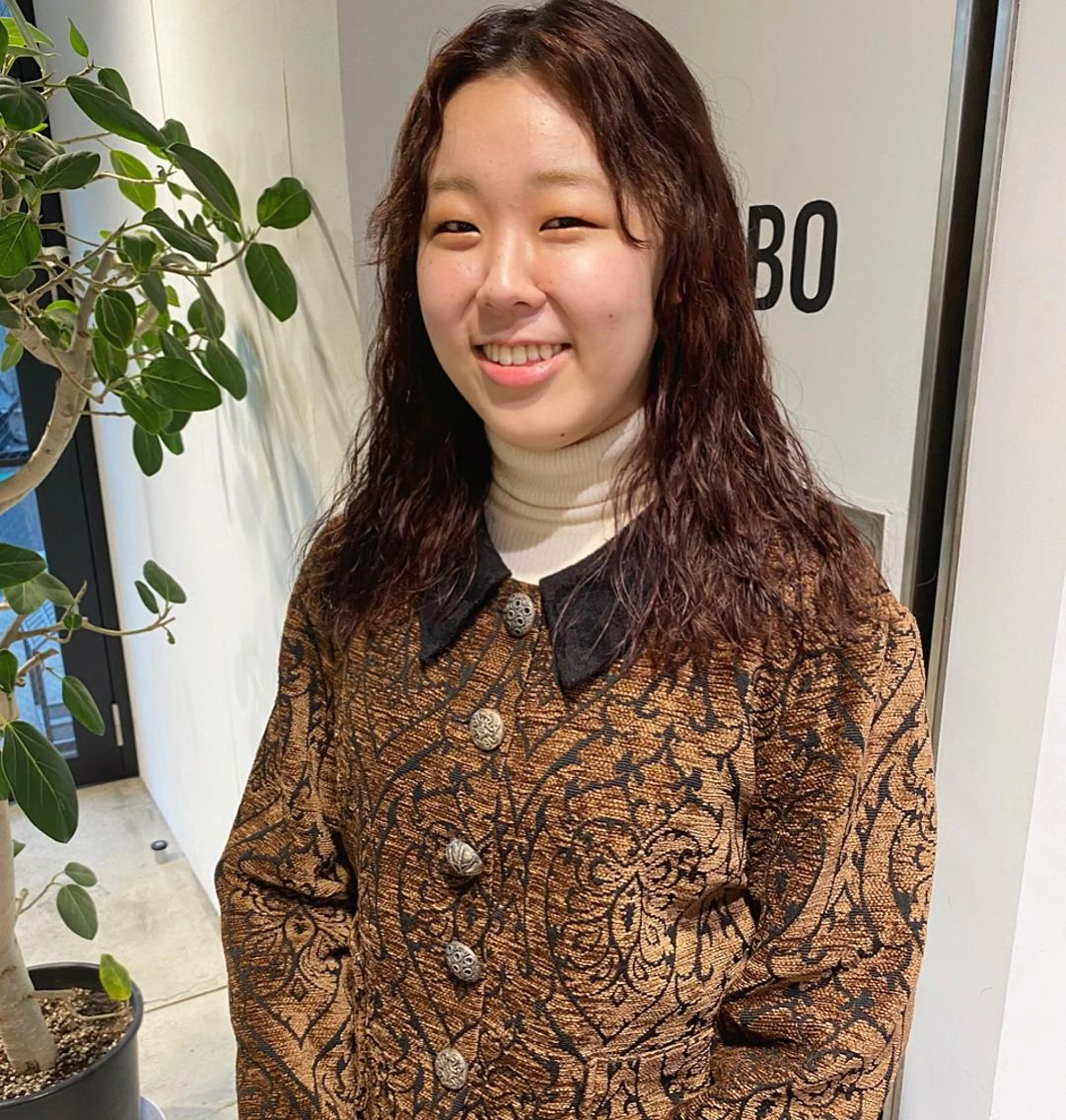 ロング カラー パーマ ヘアアレンジ ブリーチ パーマスタイル🔅 sayacaのヘアスタイル