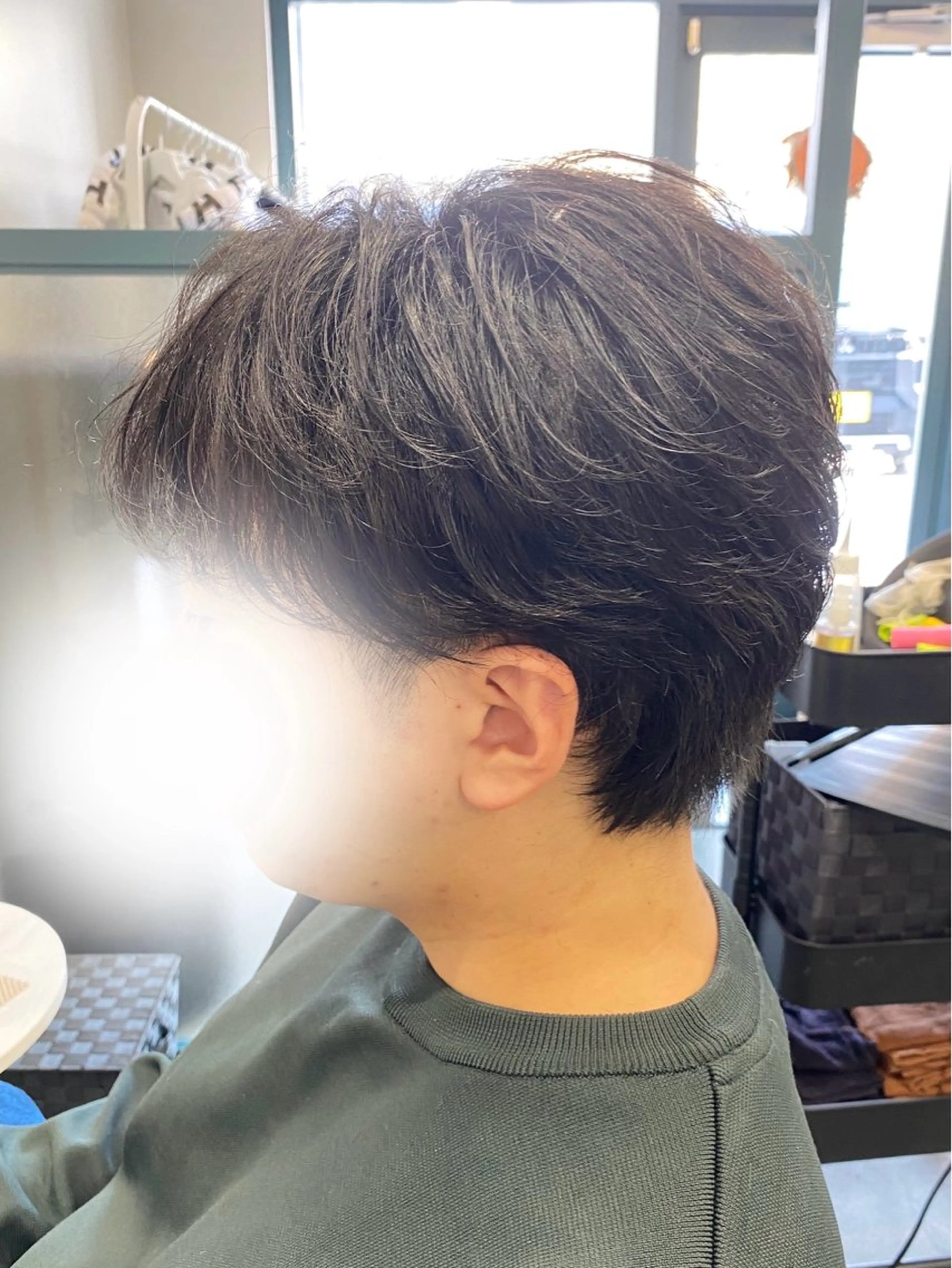 メンズ フェザーパーマ メンズパーマ 【coco.】hair所属・カジカワサキ/髪質 改善/クロスパーマのヘアスタイル