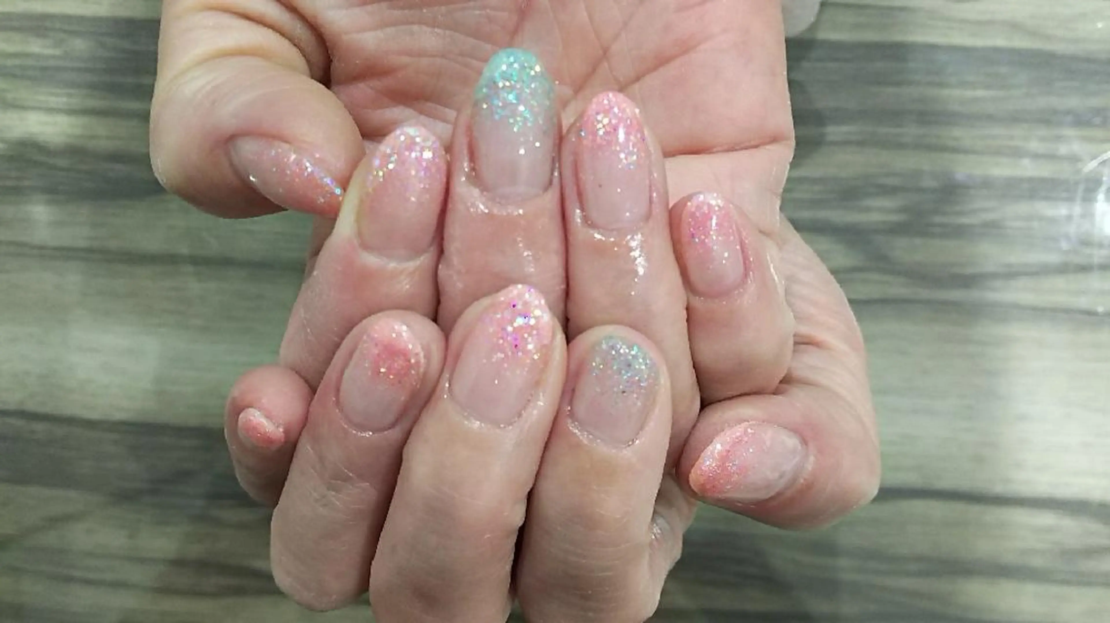 ネイル グラデーション ラメ(グリッター) ラメグラデーション Progress Nailのネイルデザイン