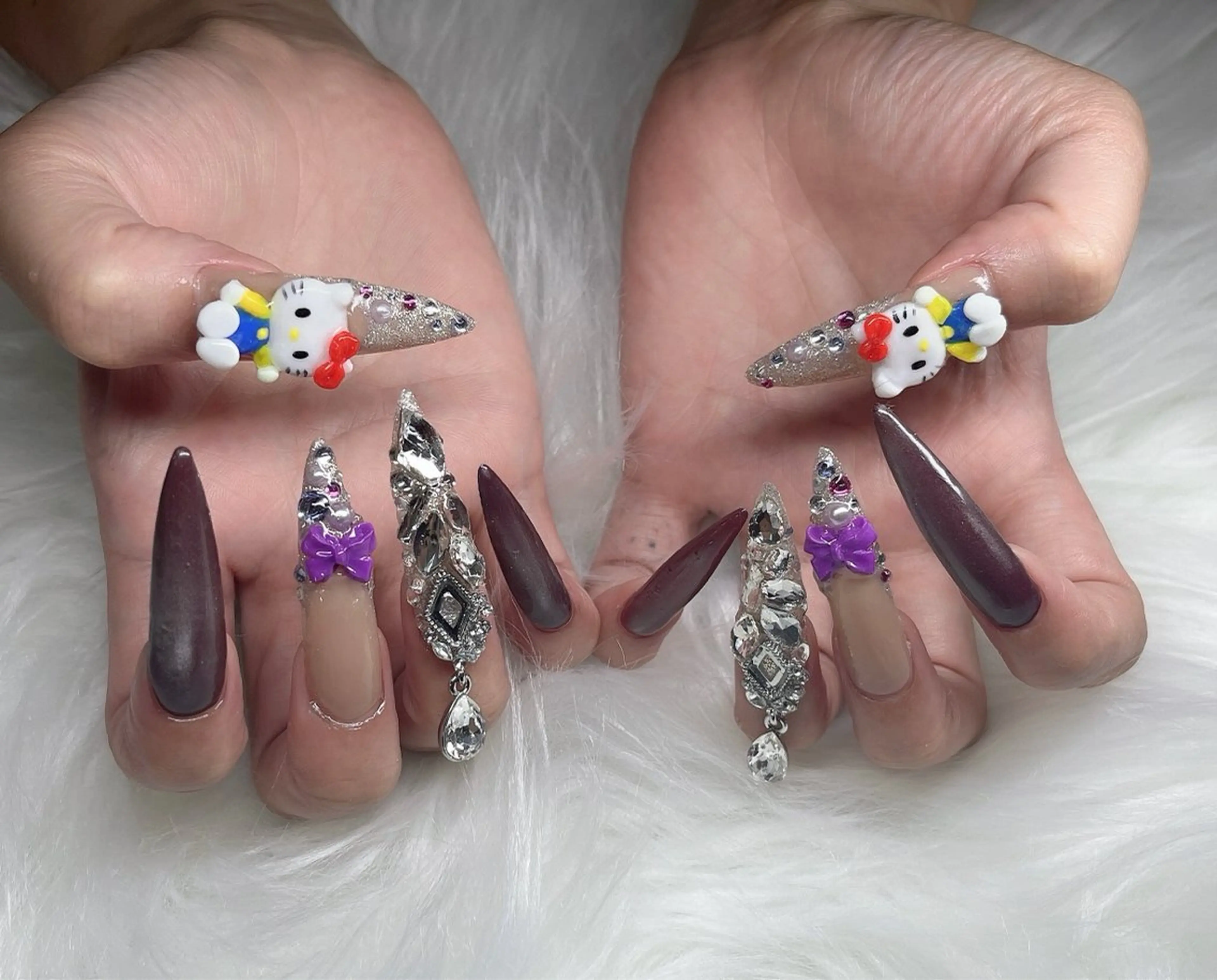 ネイル YOLO NAILのネイルデザイン