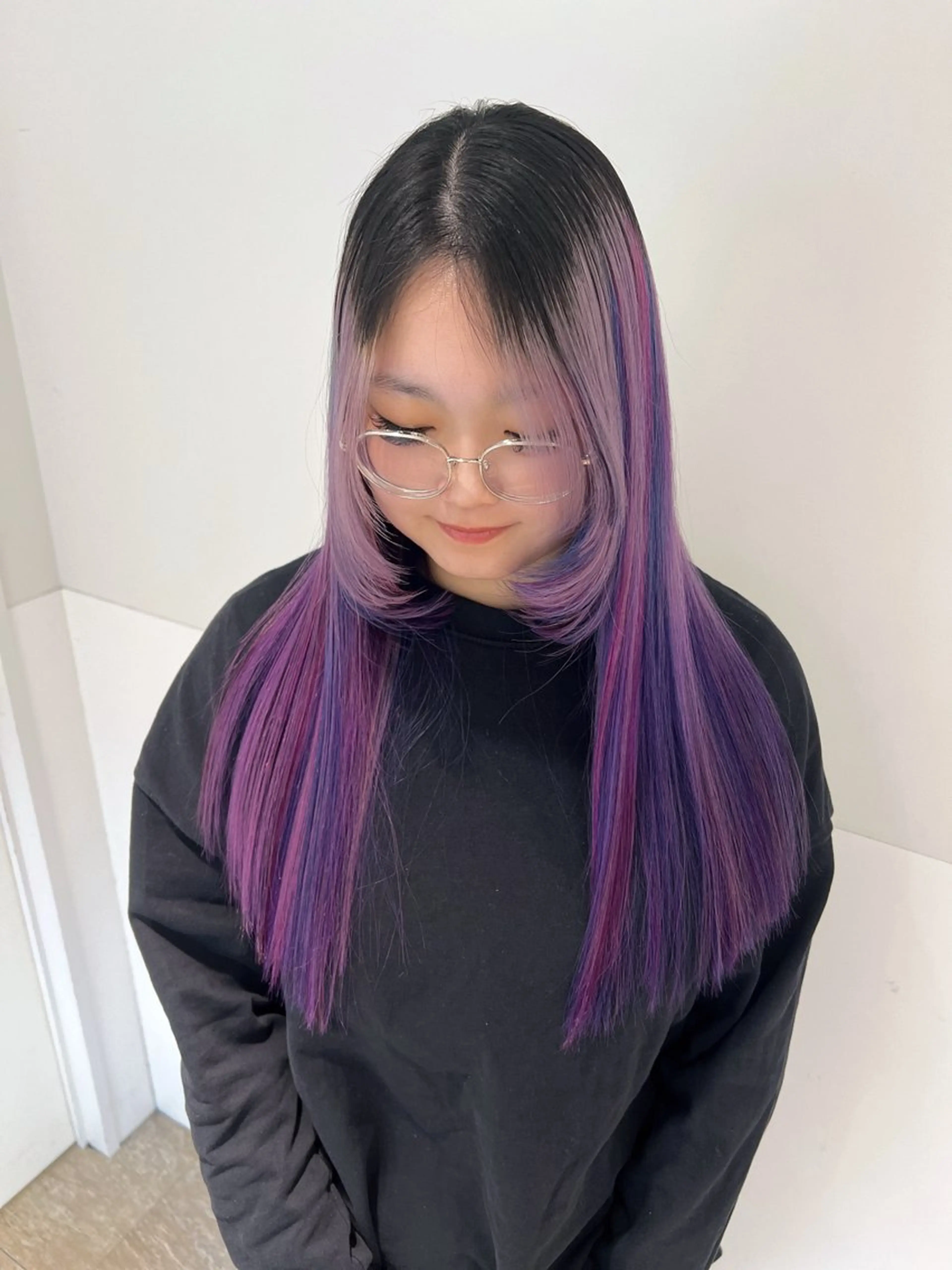 ロング カラー デザインカラー ヘアカラー トリートメント 宮原 佳苗のヘアスタイル