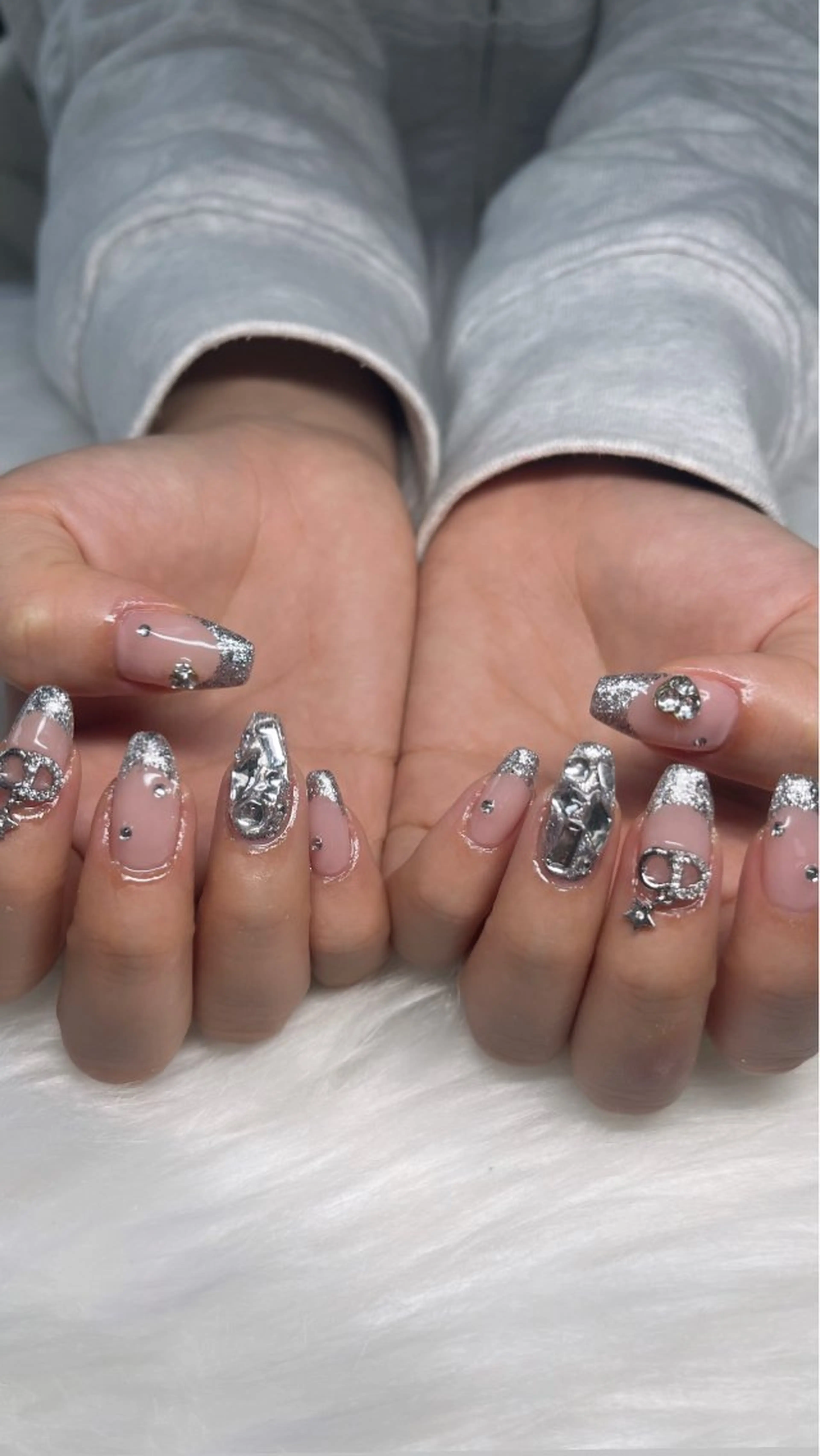 ネイル 🅁nail🪞✨ risa🎀のネイルデザイン