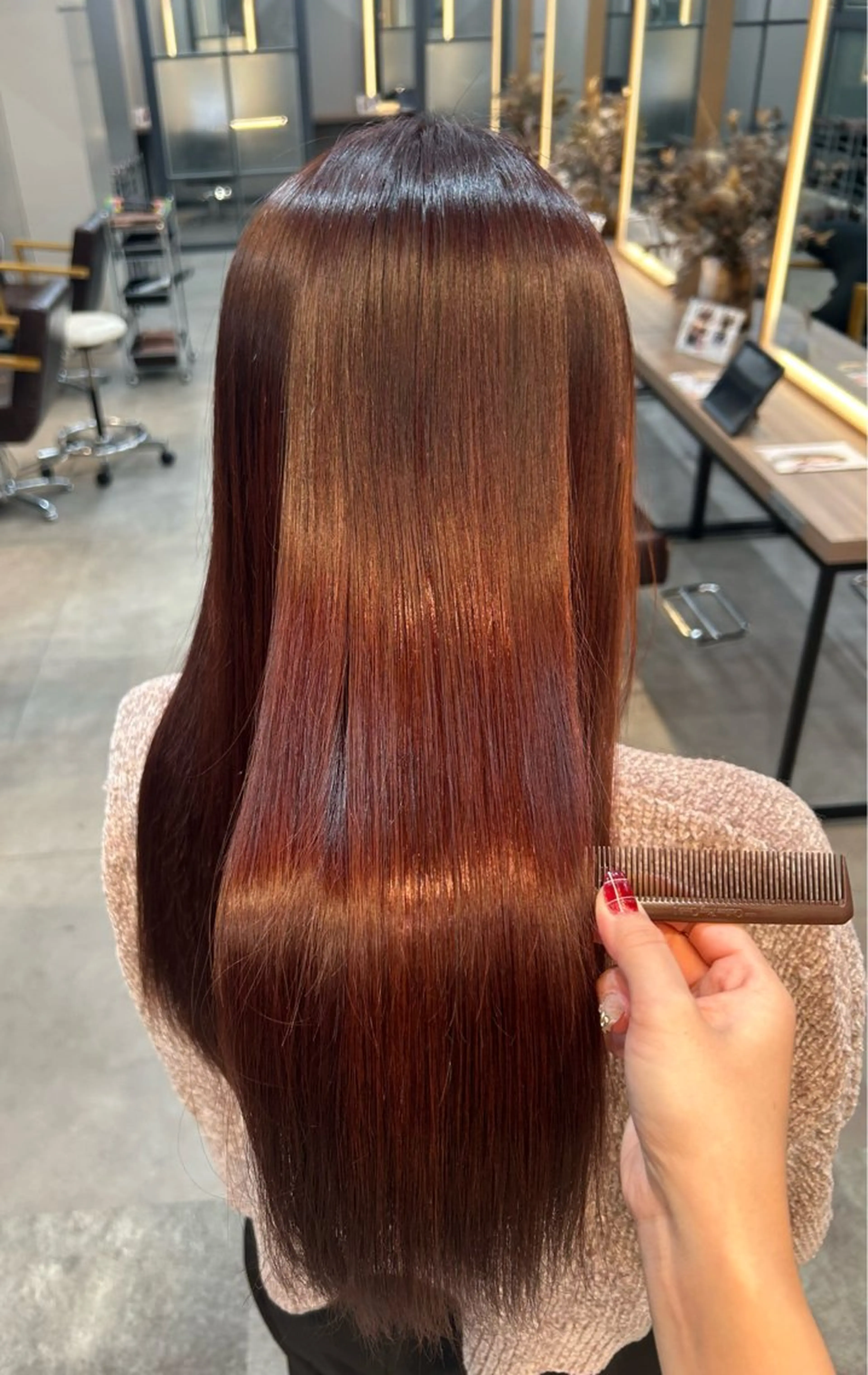 ロング カラー ブラウンカラー カット ヘアカラー トリートメント 赤みなしカラー🍐/ 艶髪✨/ririkaのヘアスタイル