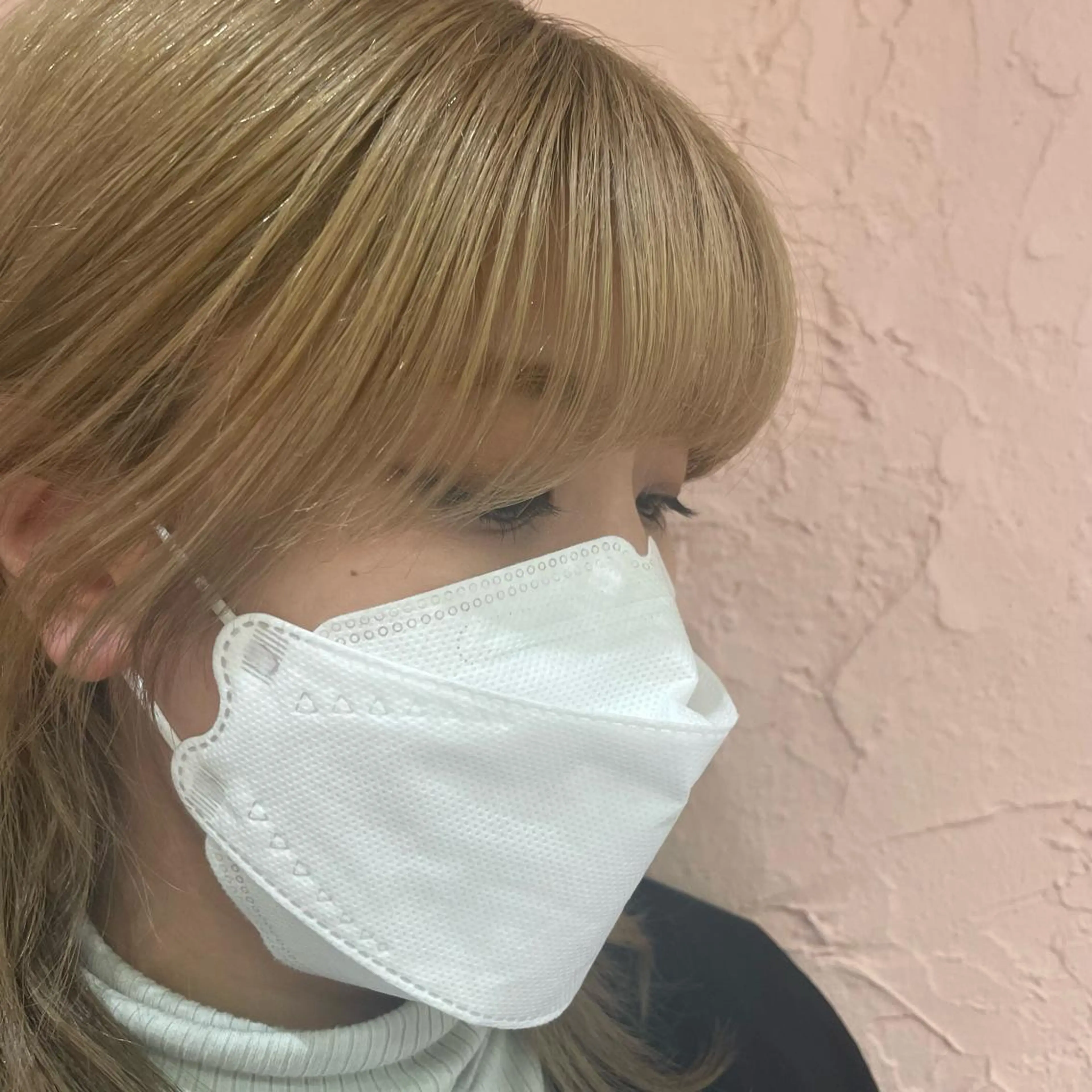 セミロング カット 松永 梨央のヘアスタイル