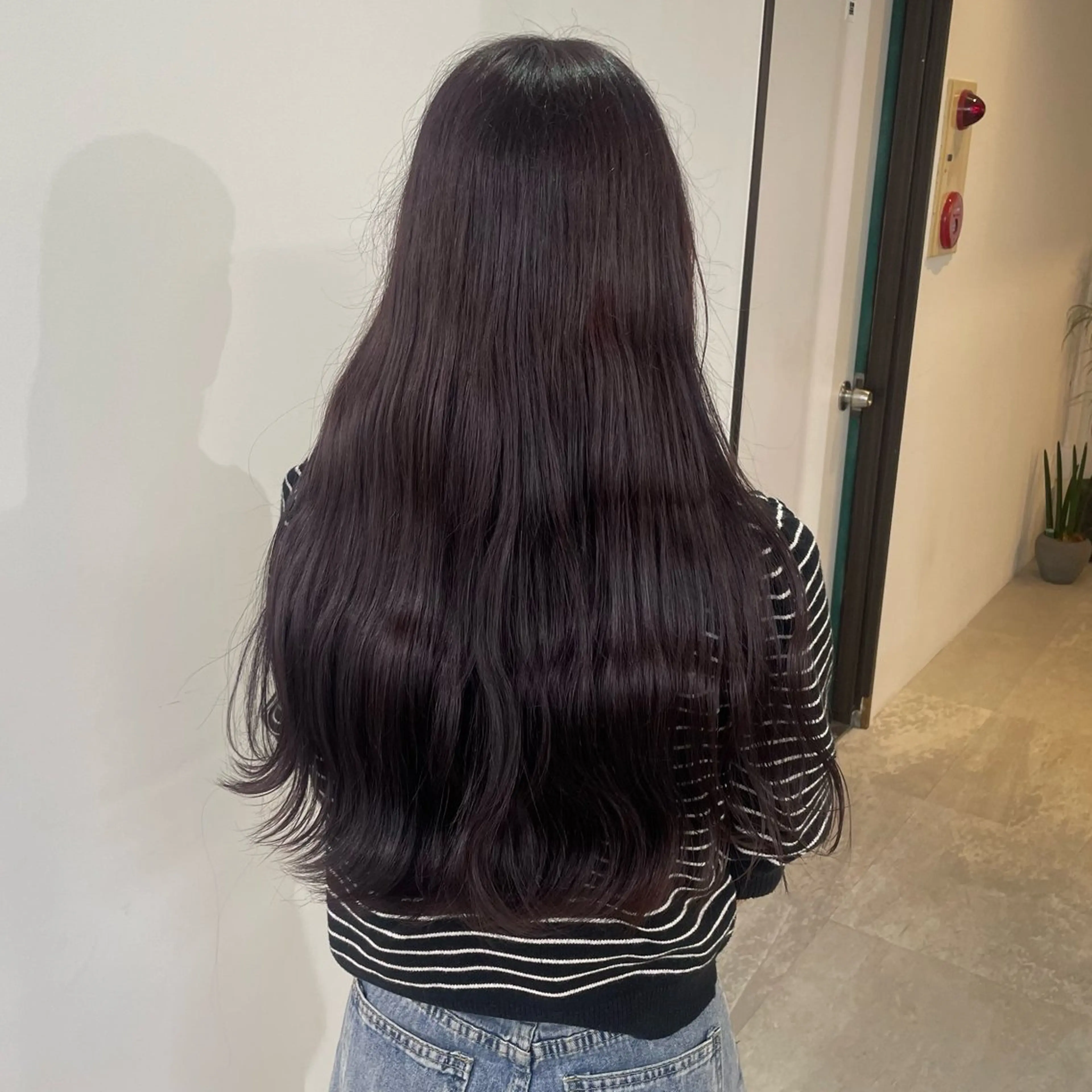 ロング カラー ヘアカラー トリートメント nonoka オリーブ/グレージュのヘアスタイル