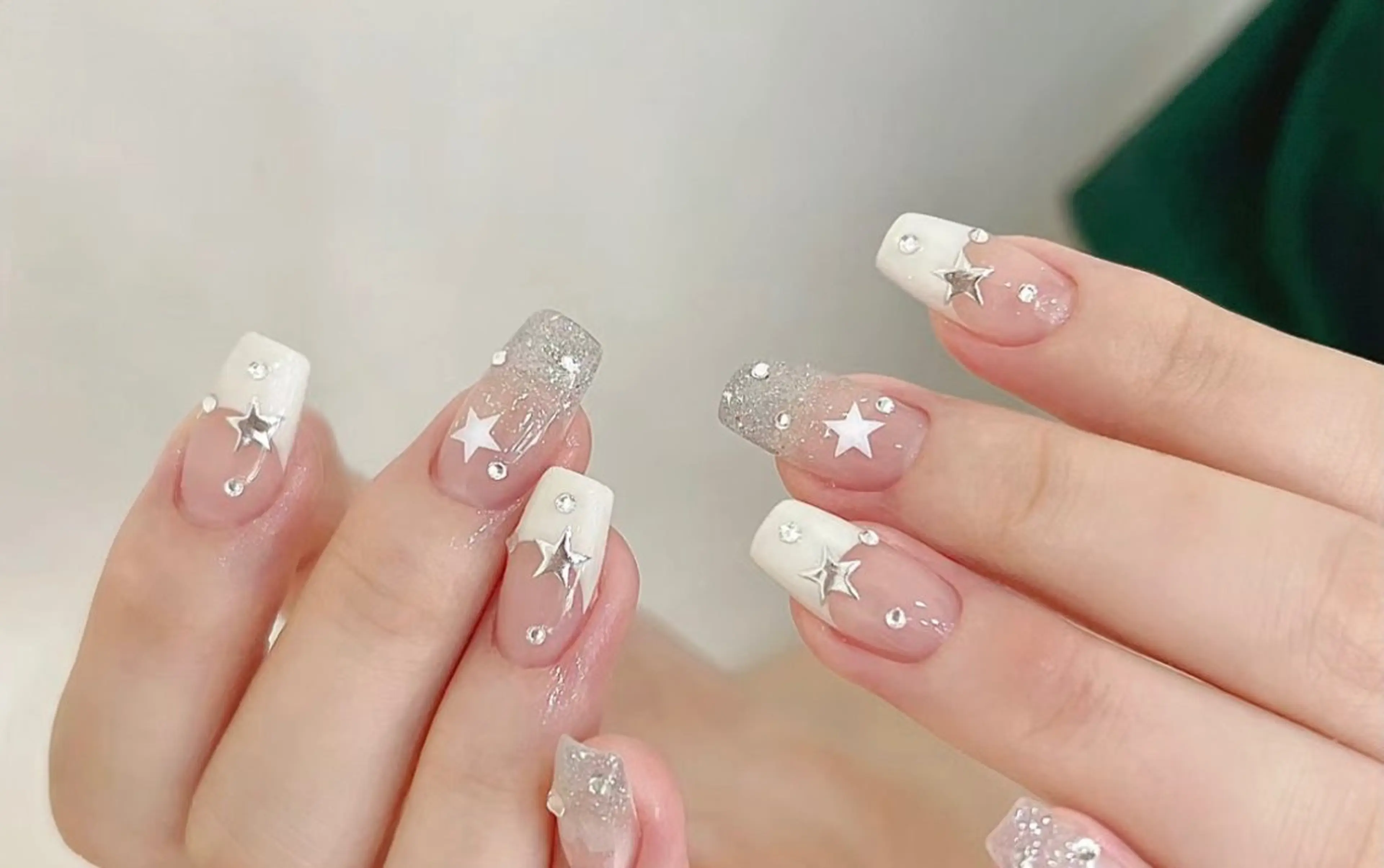 ネイル ハンドネイル D-BEAUTY Nailsalonのネイルデザイン