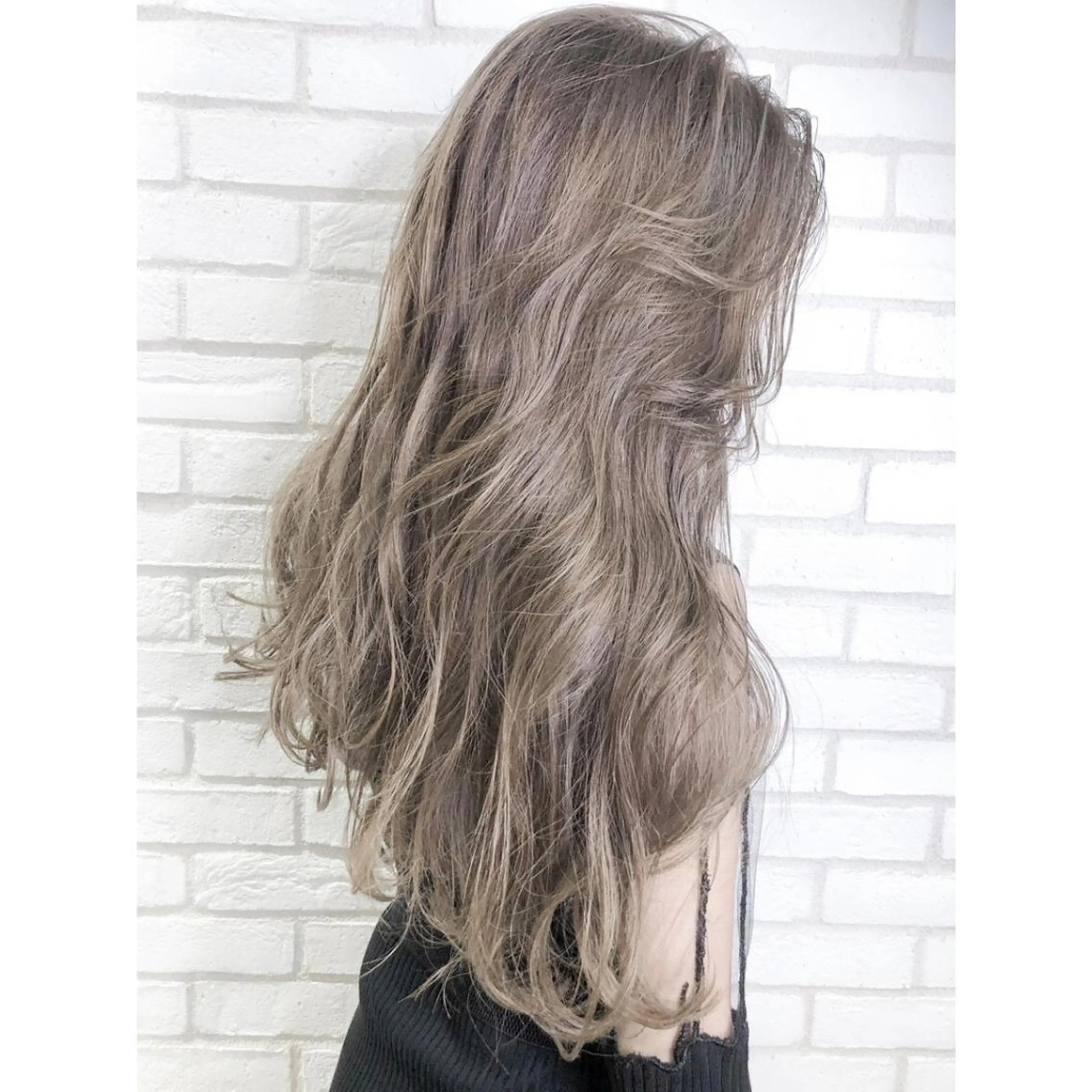 ロング カラー ヘアアレンジ VIM hairおもろまち店のヘアスタイル