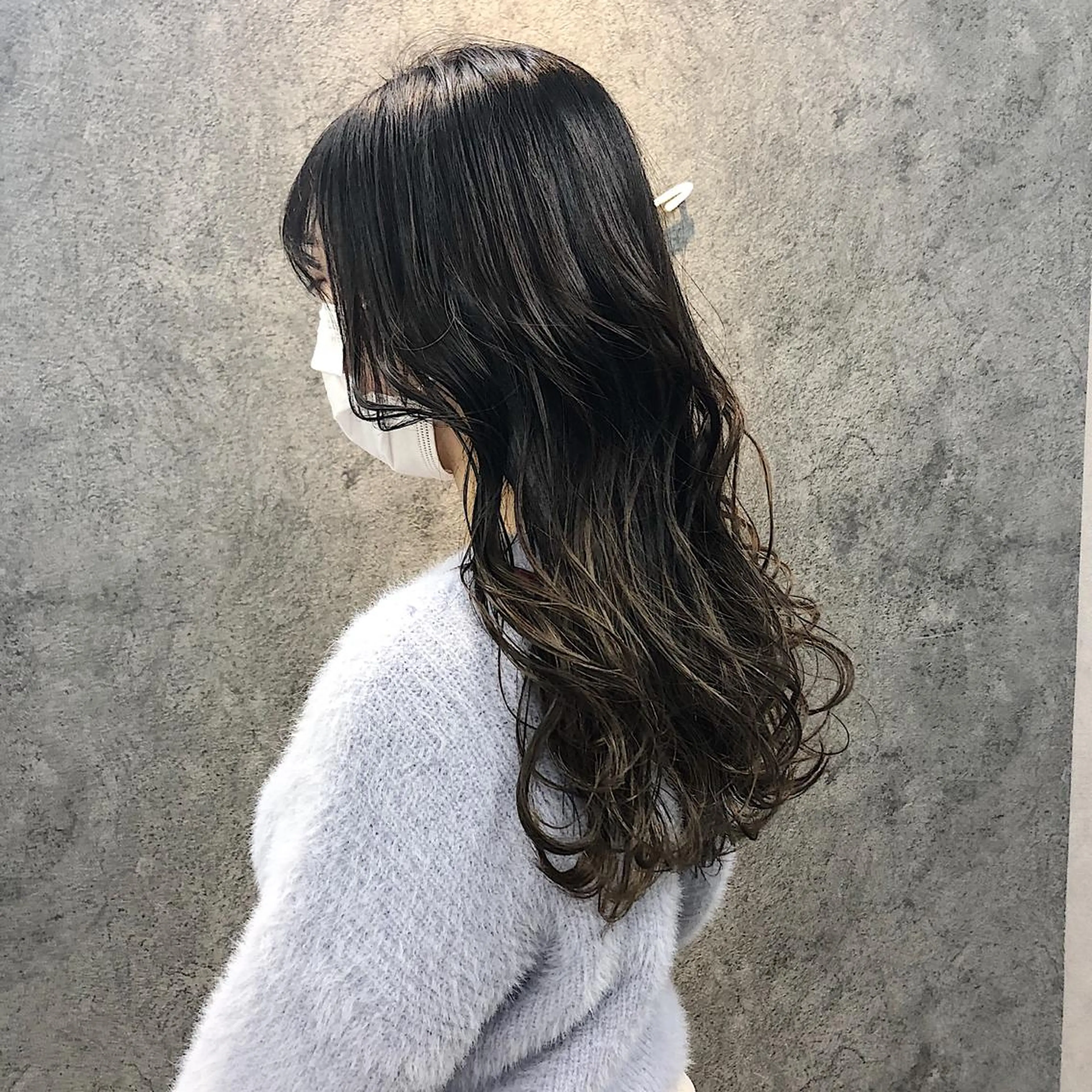 セミロング ヘアカラー トリートメント 所渉/韓国レイヤー /ウルフカットのヘアスタイル