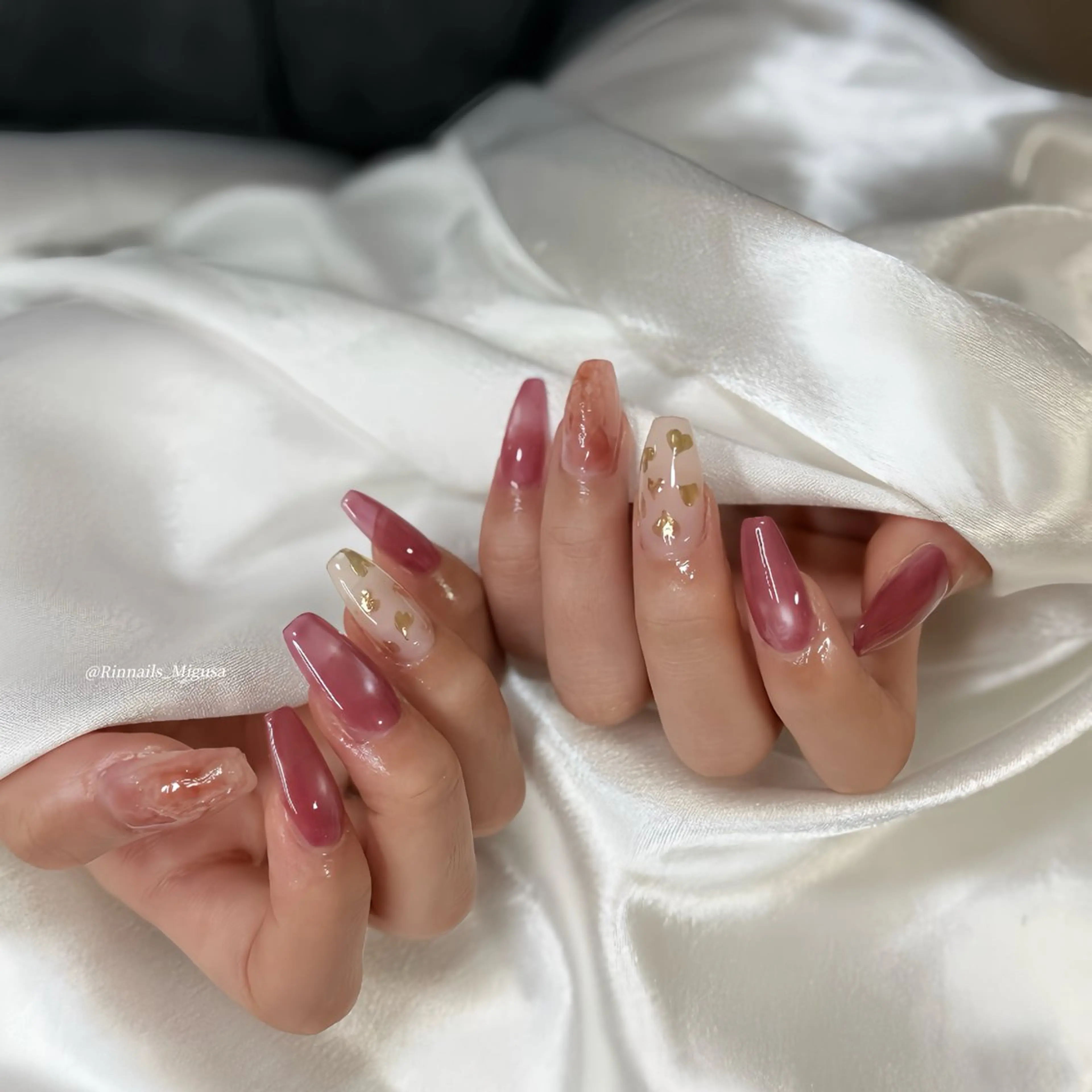 ミディアム 韓国風ヘア ハンドネイル RIN NAILS ᥫ᭡Migusaのネイルデザイン