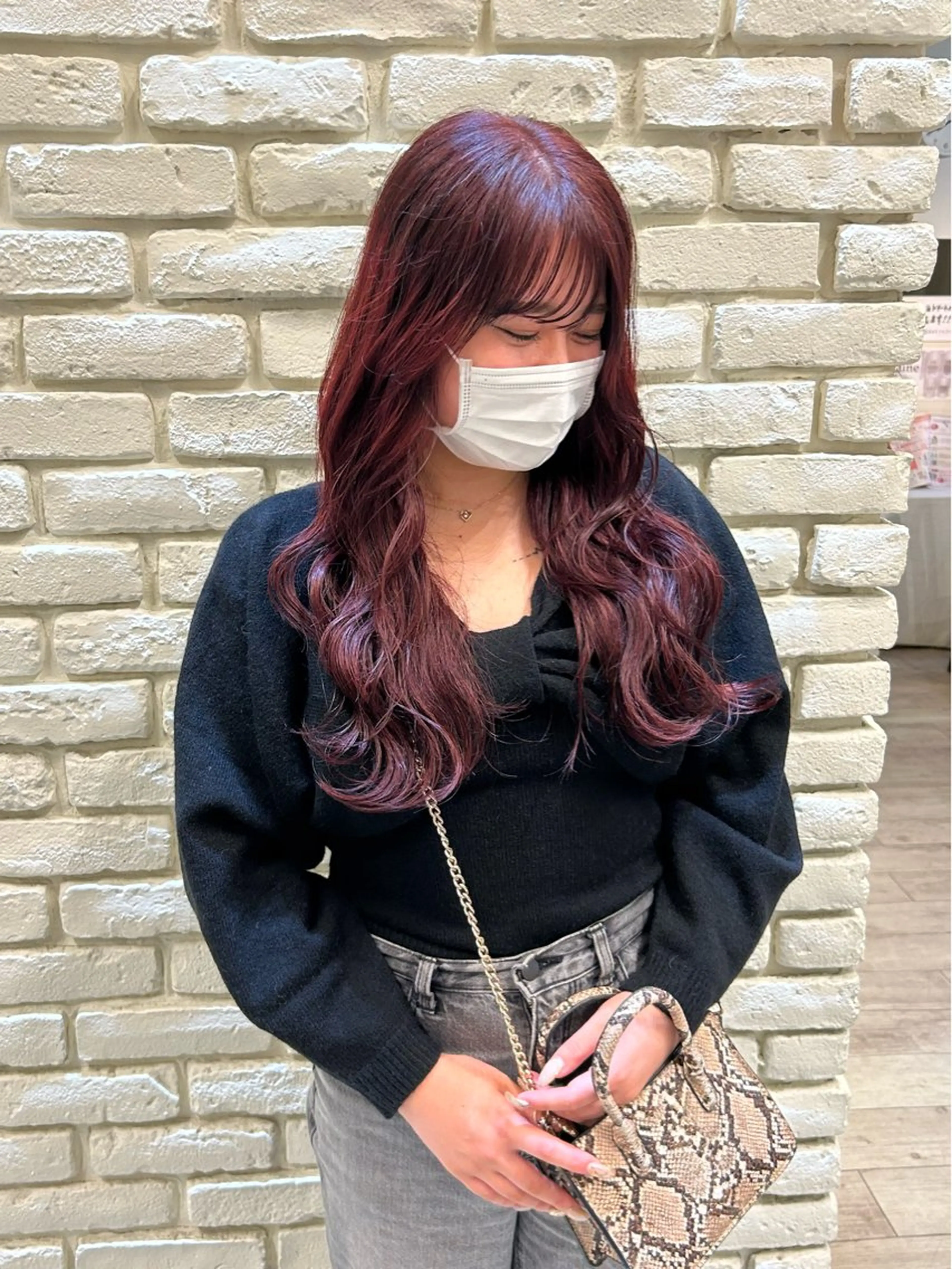 ロング カラー ルプラボウ  藤原 千紗のヘアスタイル