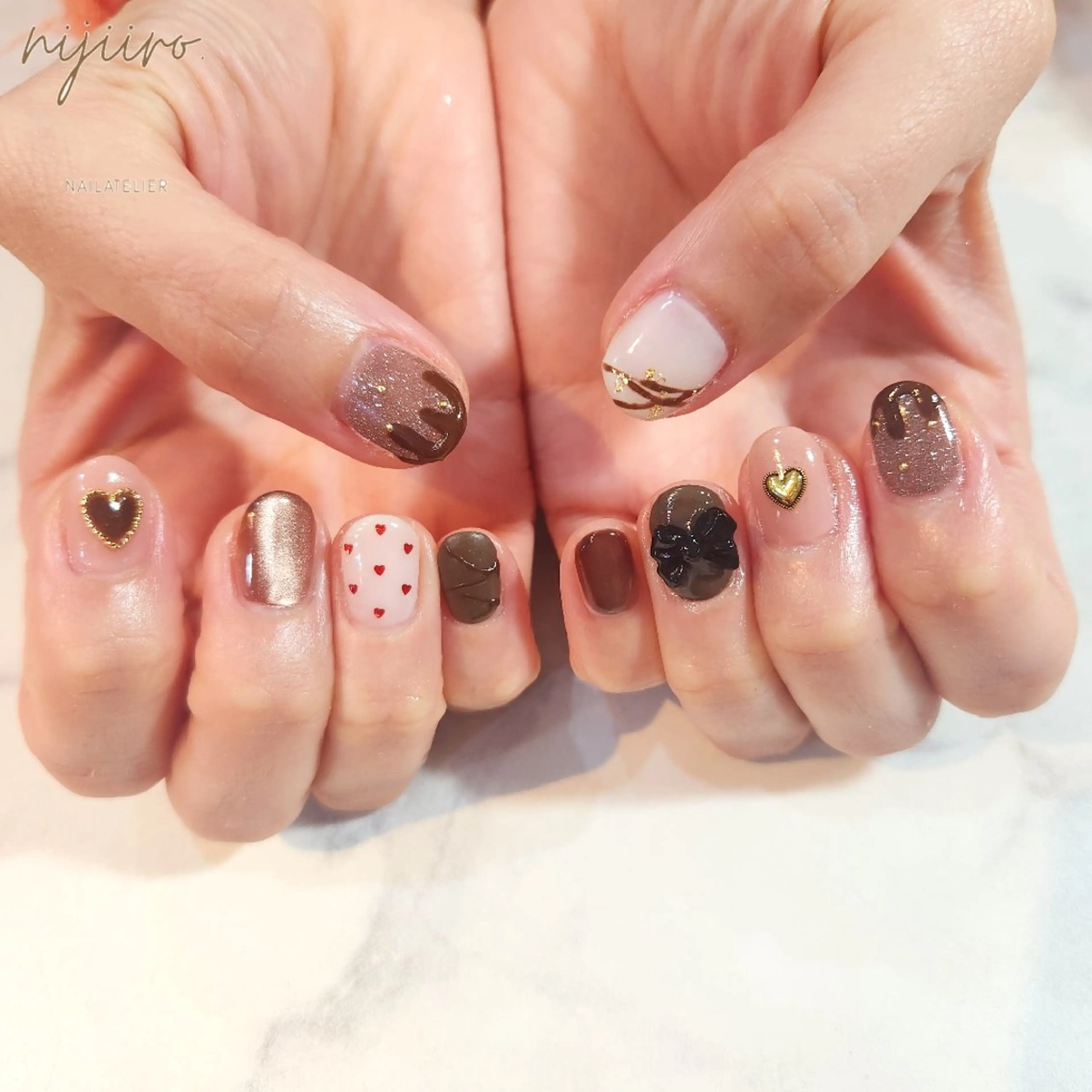 ネイル ハンドネイル nailatelier nijiiro.所属・nijiiro🌈 サトウのネイルデザイン