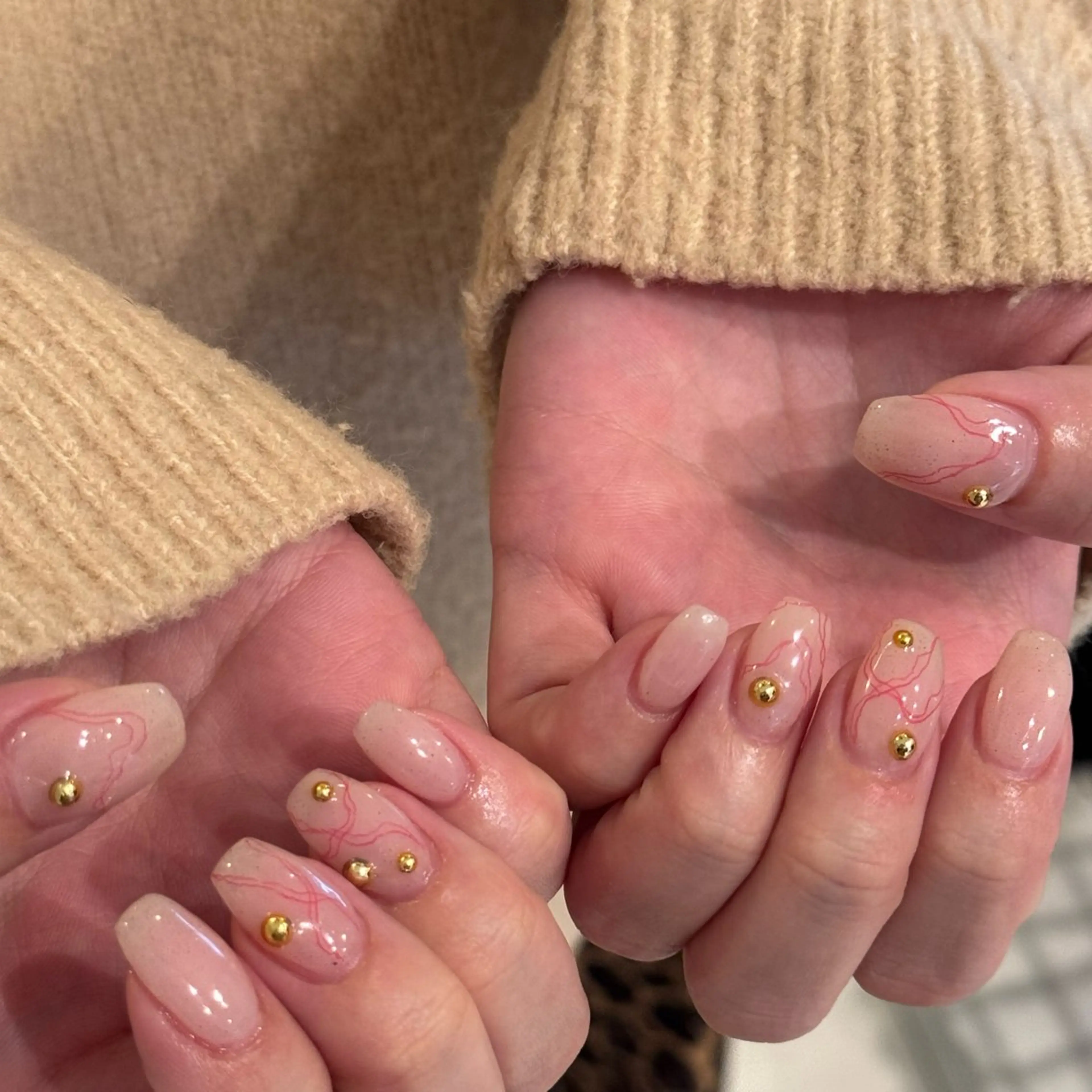 ネイル ニュアンスネイル シンプルネイル Yu_me(ユーミー)所属・Yu_me fuukaのネイルデザイン