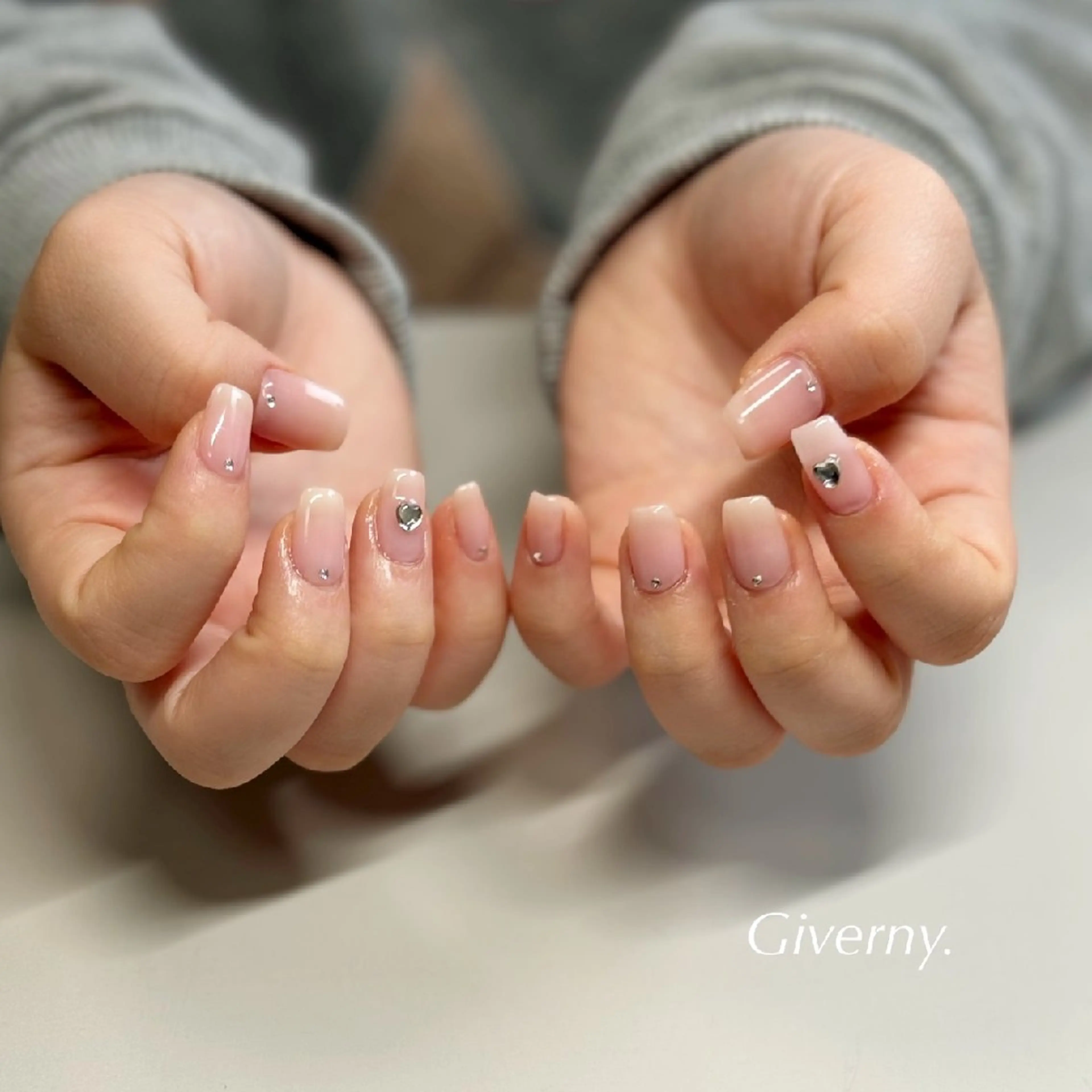 ネイル 春ネイル ハンドネイル Giverny .のネイルデザイン