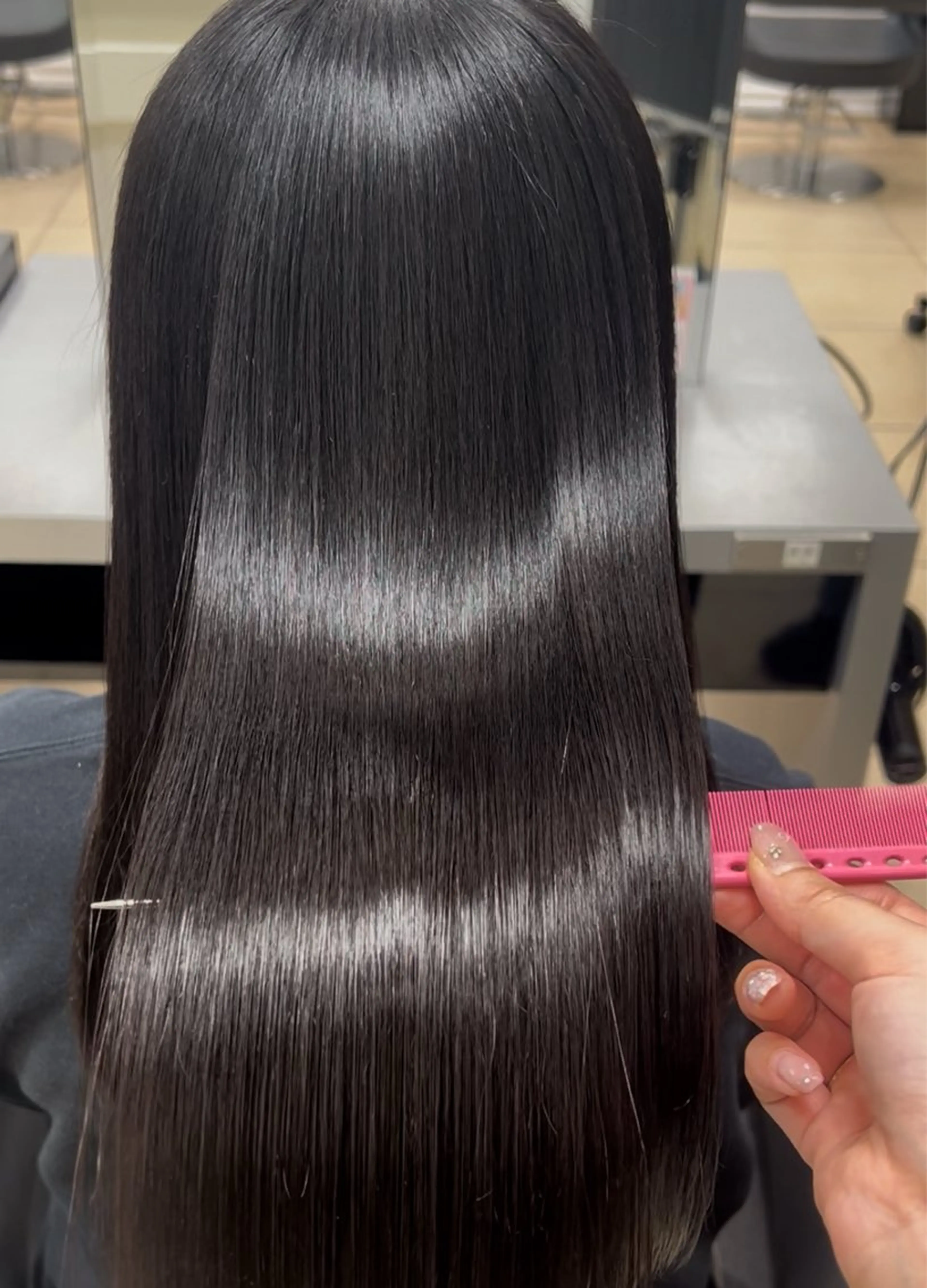 セミロング 縮毛矯正 Ash 稲田堤店所属・ふうか🎀/ モデル募集中のヘアスタイル