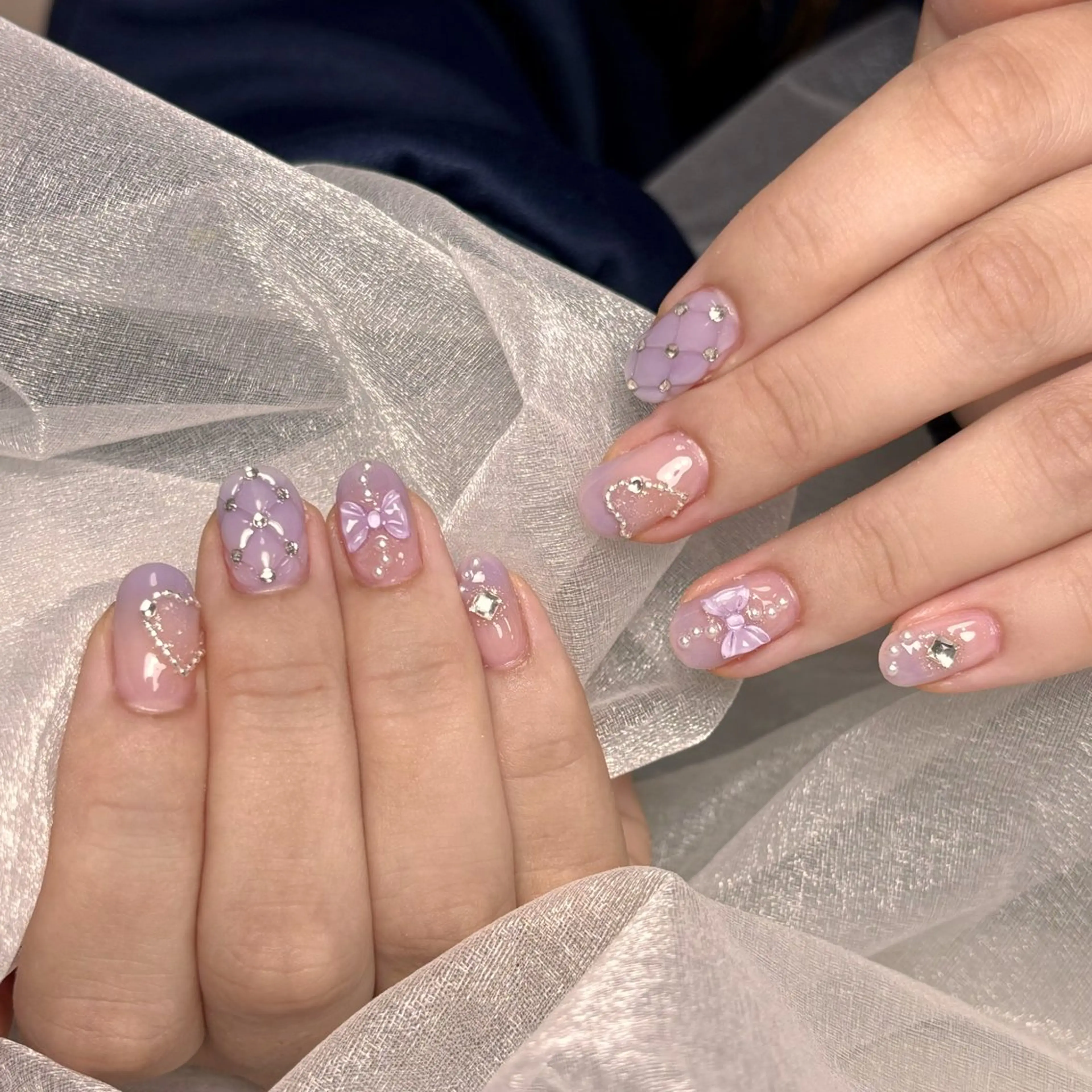 ネイル ハンドネイル Maggie. Rのネイルデザイン