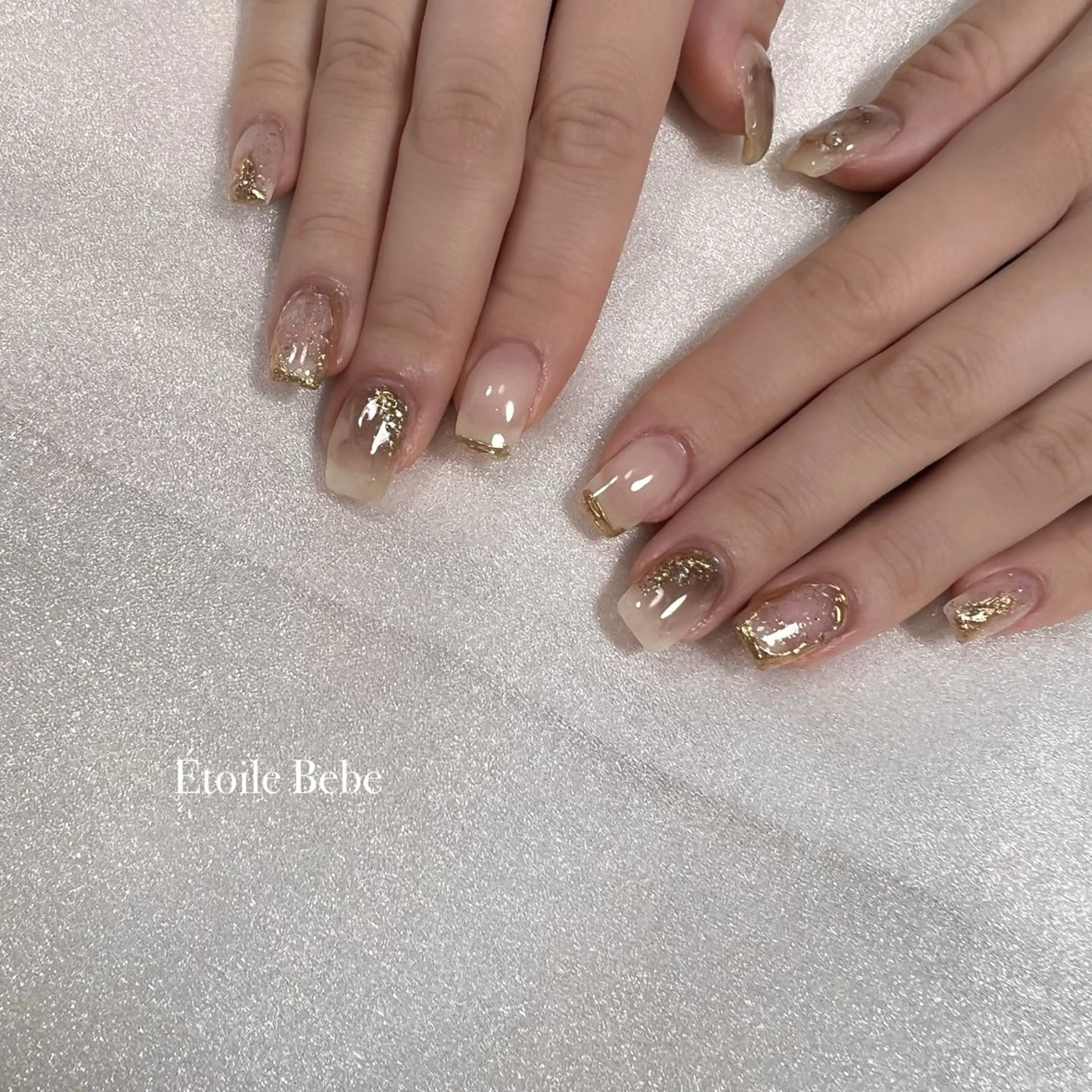 ネイル ブラウン マグネットネイル ニュアンスネイル オフィスネイル シンプルネイル ハンドネイル Étoile Bebeのエステ・リラクイメージ