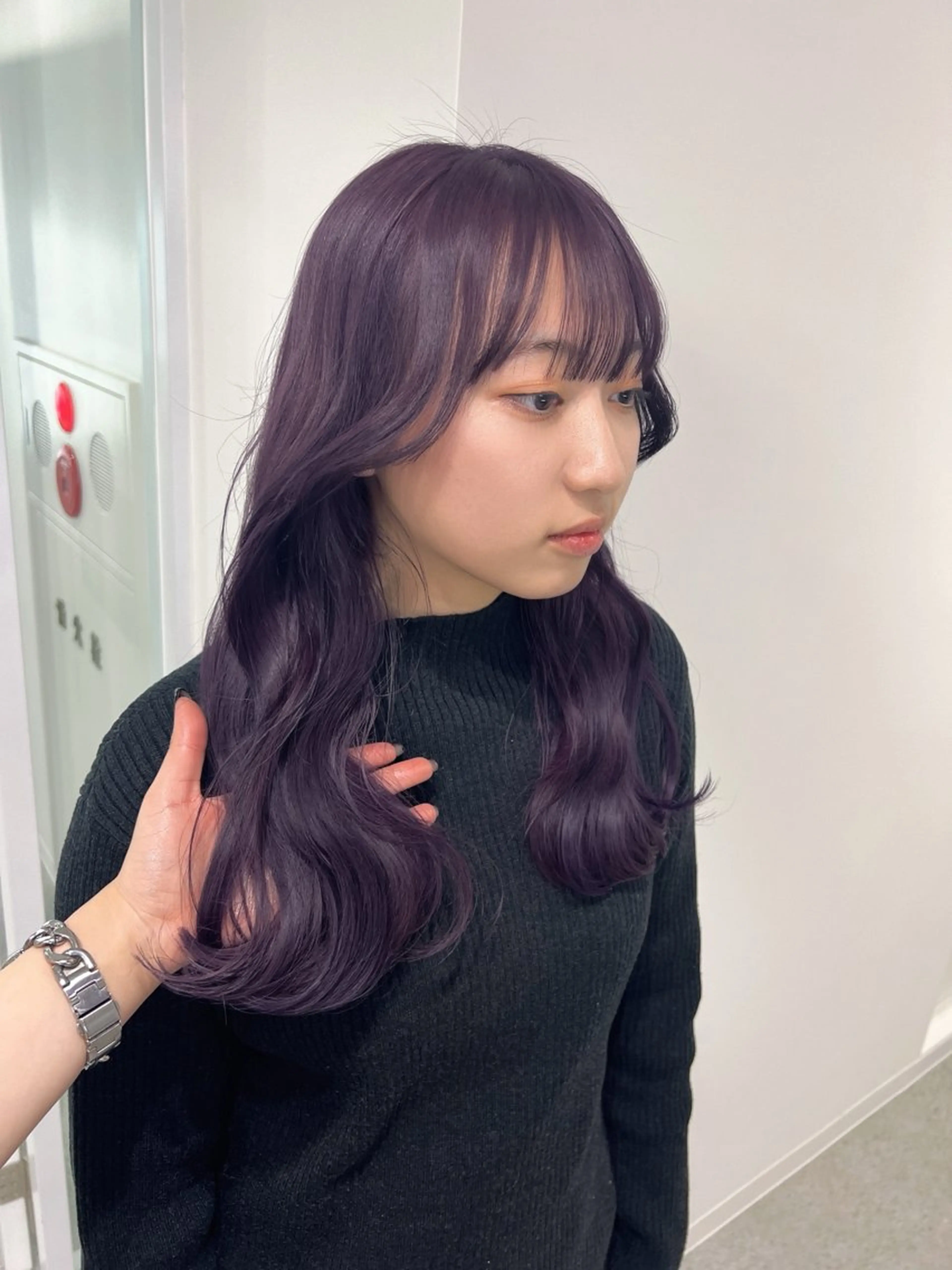 ロング カラー ヘアカラー 暗髪🩶ラベンダー/ ブルー/ユウナ🤍のヘアスタイル